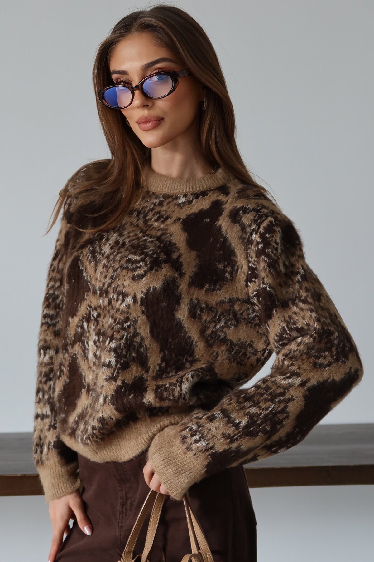 Bisiklet Yaka Desenli Triko Kazak