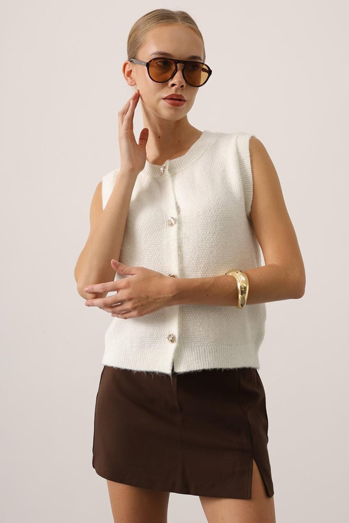 Bisiklet Yaka Düğmeli Kolsuz Triko Bluz