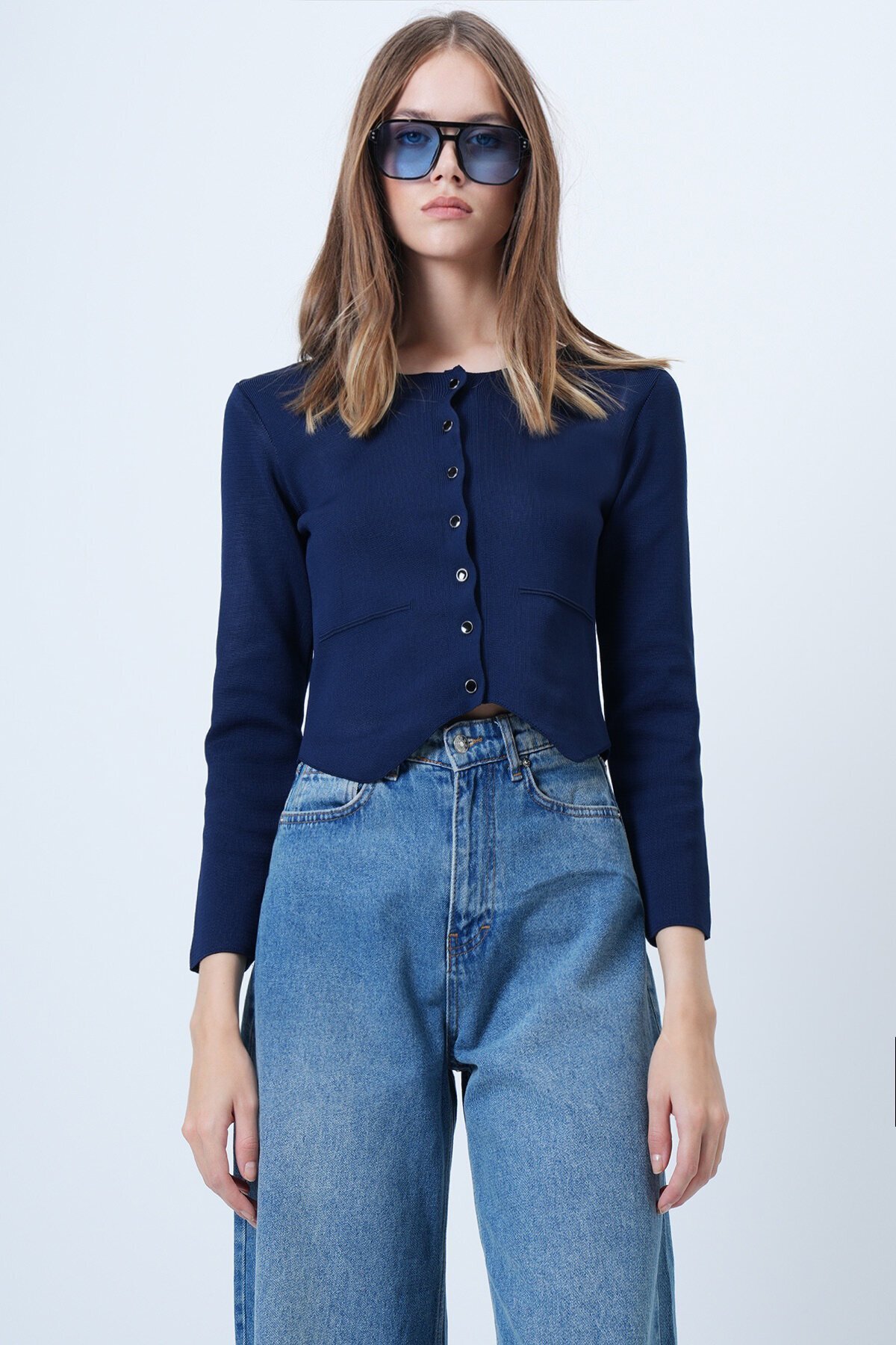 Bisiklet Yaka Önü Düğmeli Triko Bluz