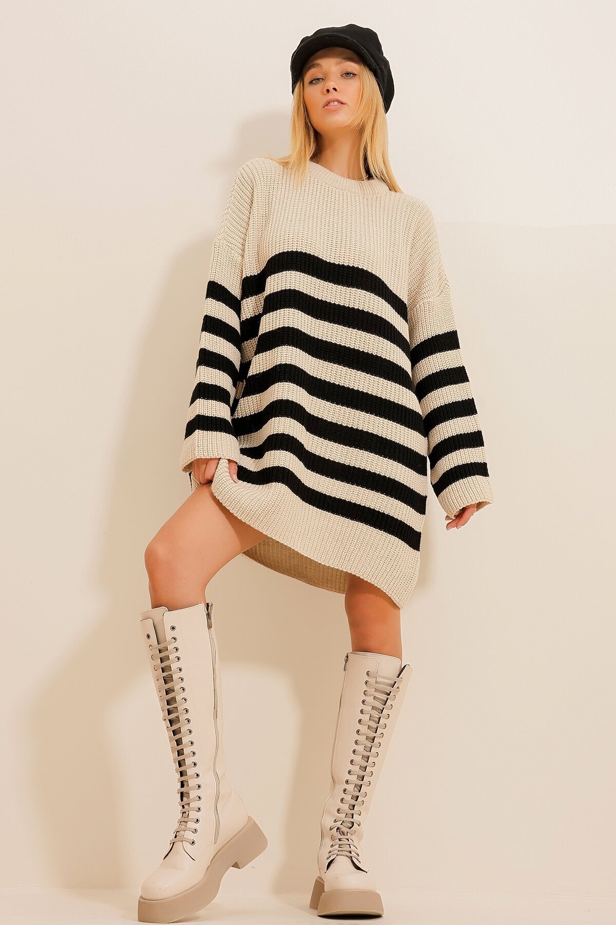 Bisiklet Yaka Oversize Çizgili Triko Bluz