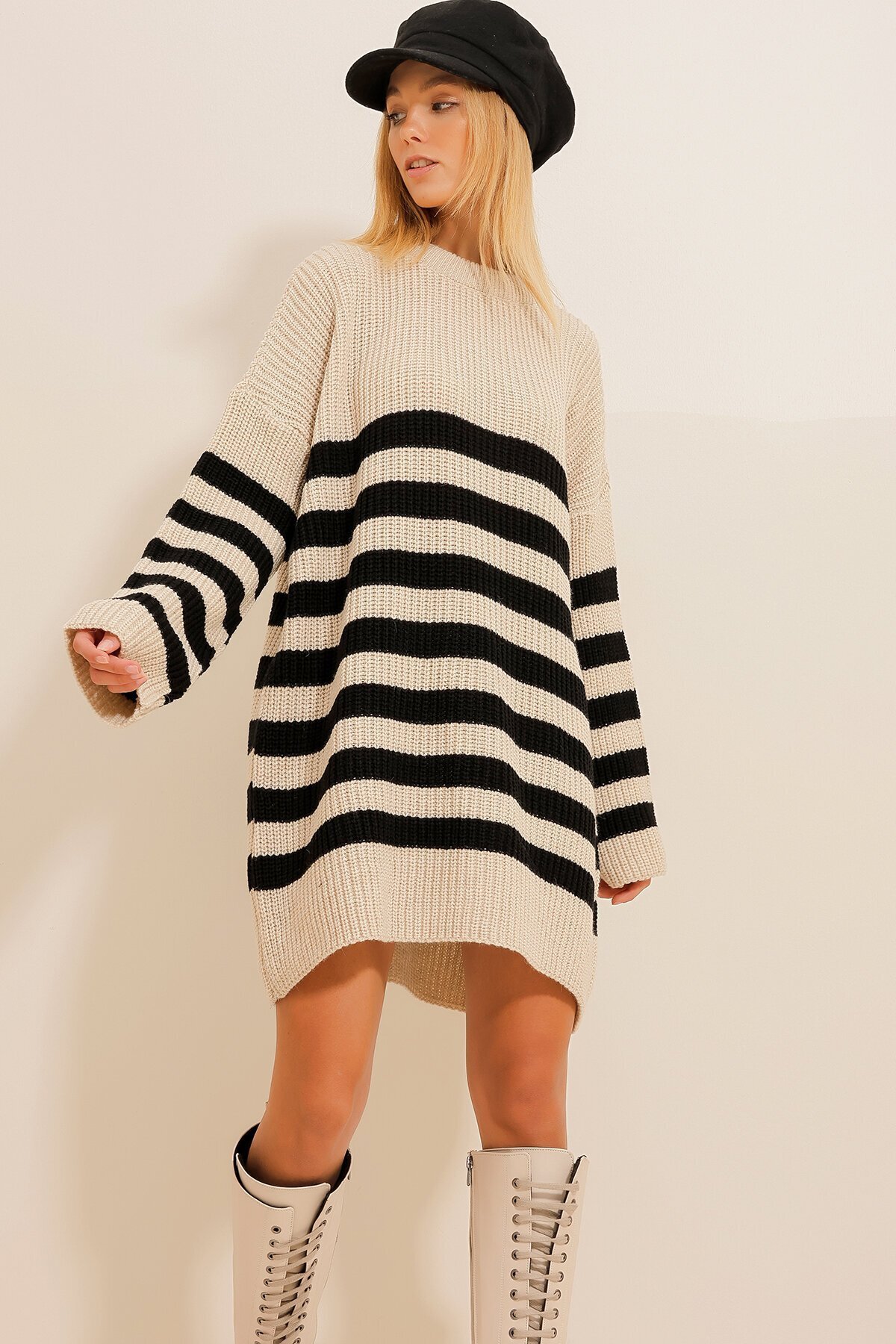 Bisiklet Yaka Oversize Çizgili Triko Bluz