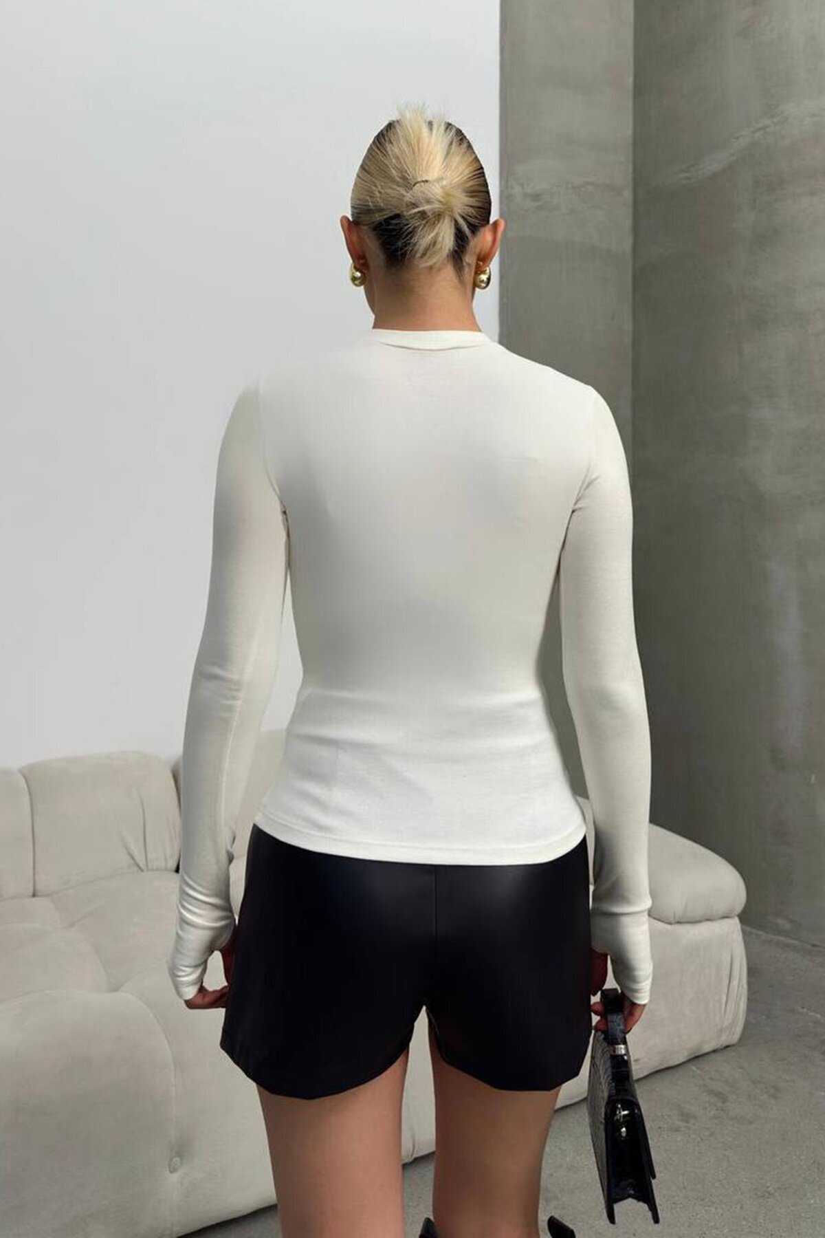 Bisiklet Yaka Parmak Geçişli Uzun Kollu Basic Bluz