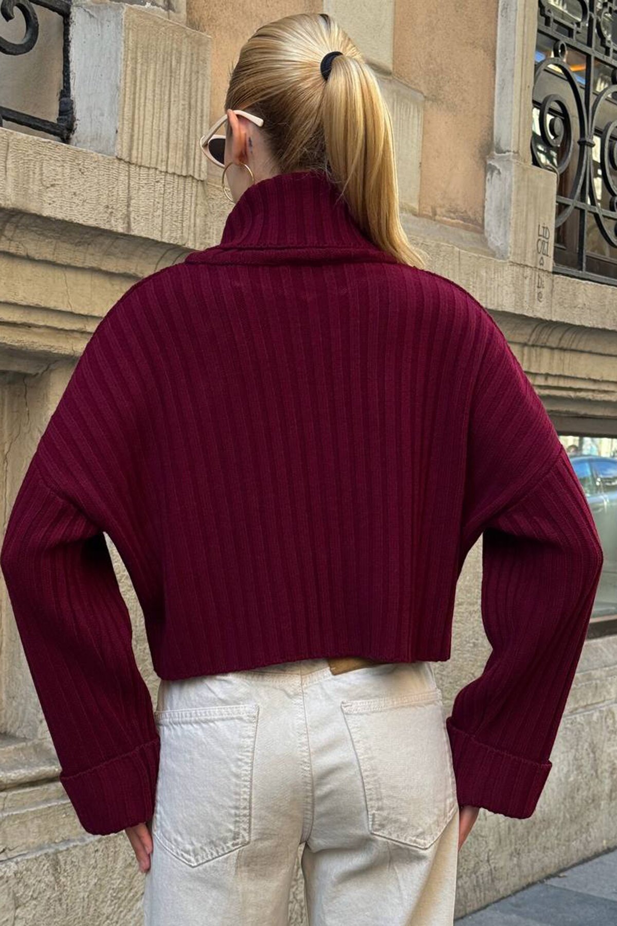 Boğazlı Fitilli Crop Triko Kazak