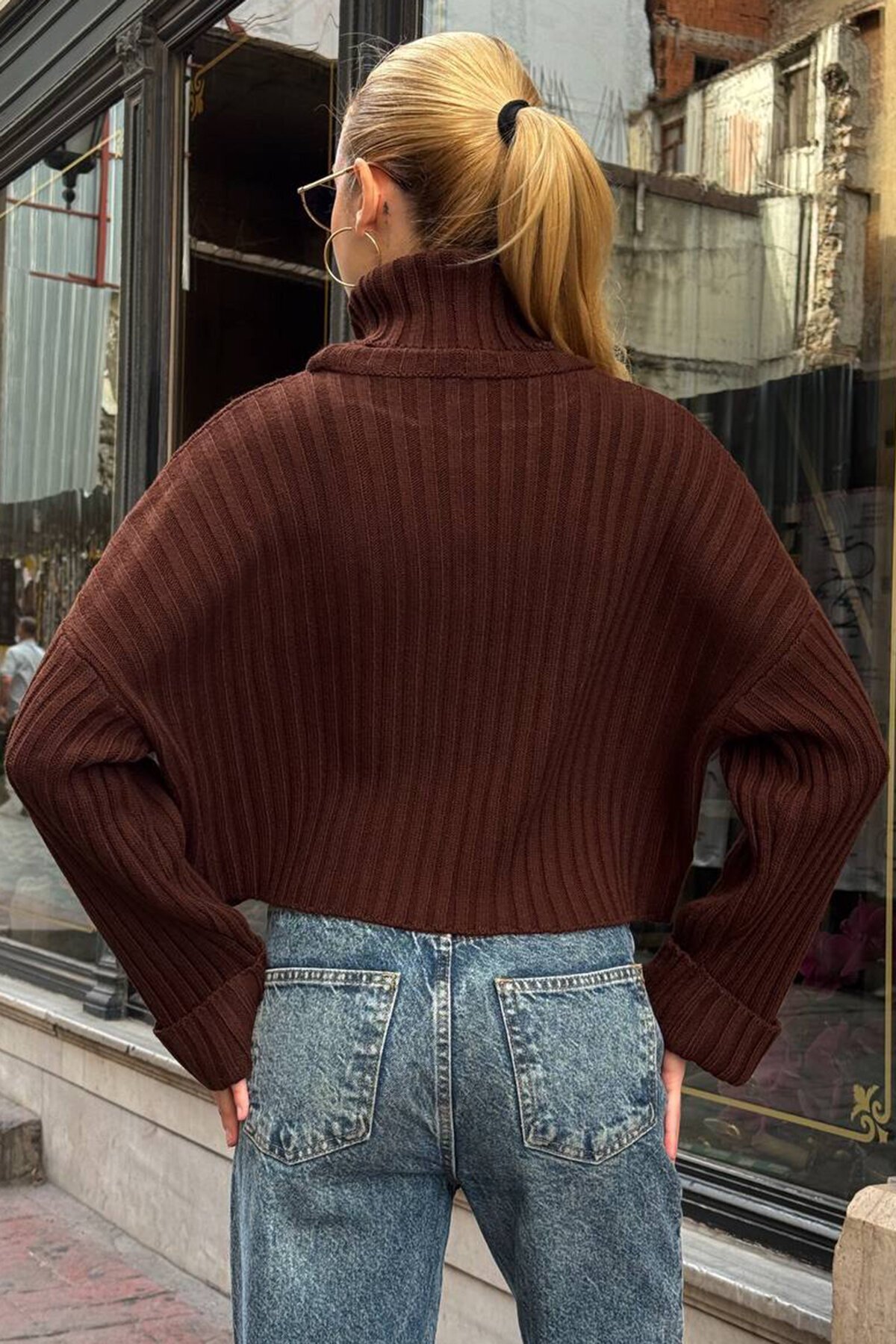 Boğazlı Fitilli Crop Triko Kazak