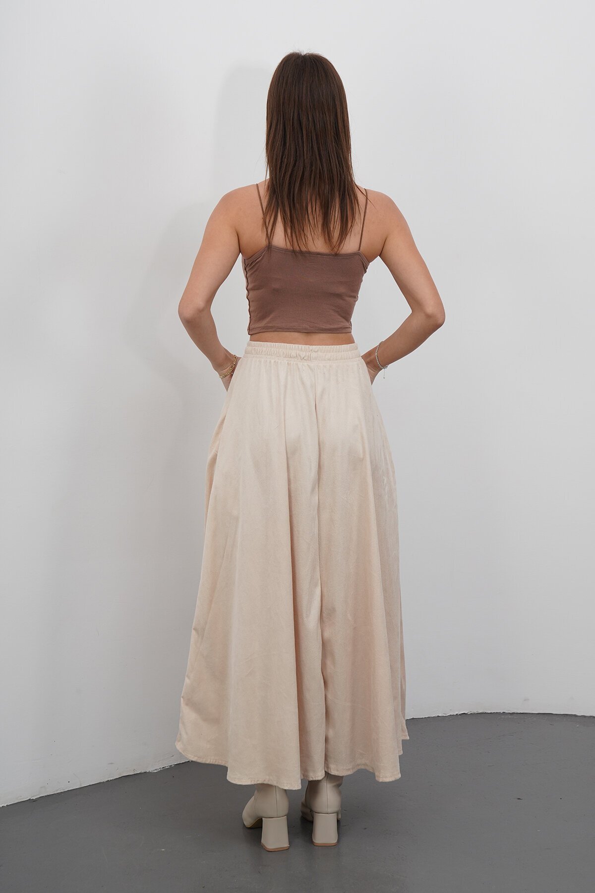 Çift Cepli Beli Lastikli Midi Boy Etek