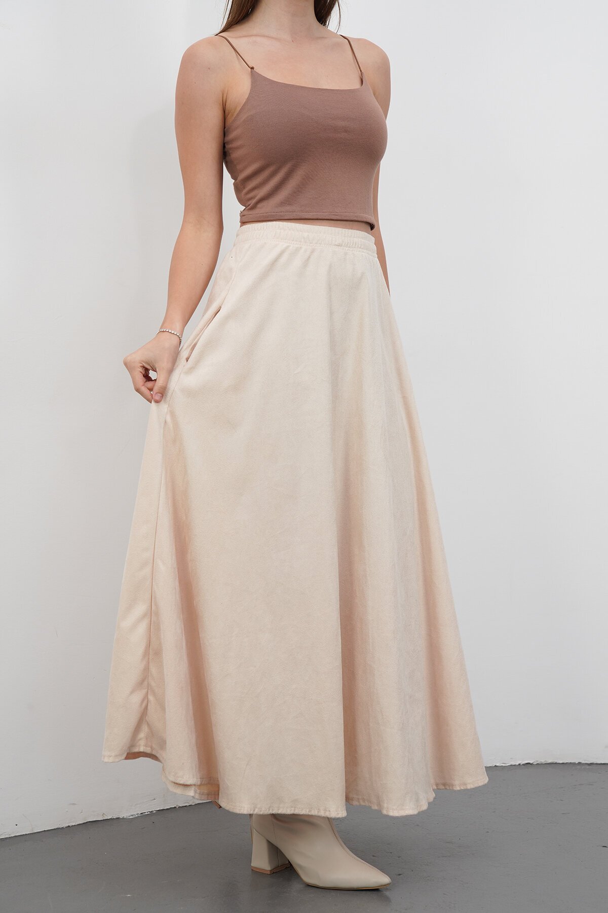 Çift Cepli Beli Lastikli Midi Boy Etek