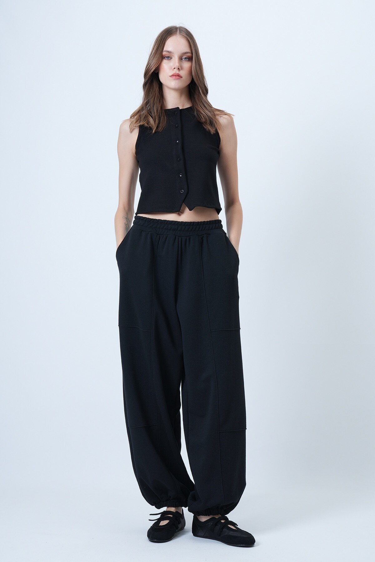 Çift Cepli Dikiş Detaylı Jogger Pantolon