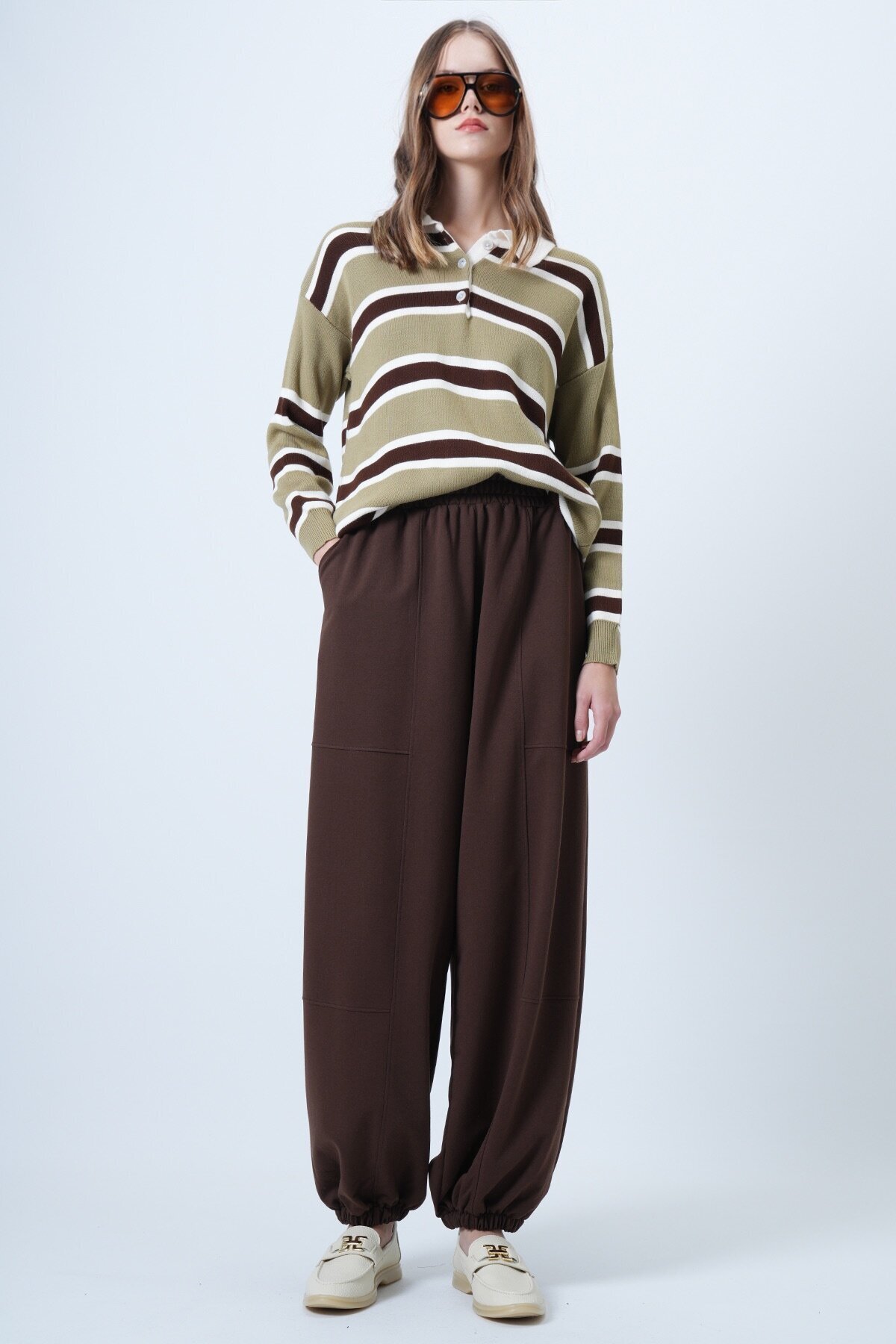 Çift Cepli Dikiş Detaylı Jogger Pantolon