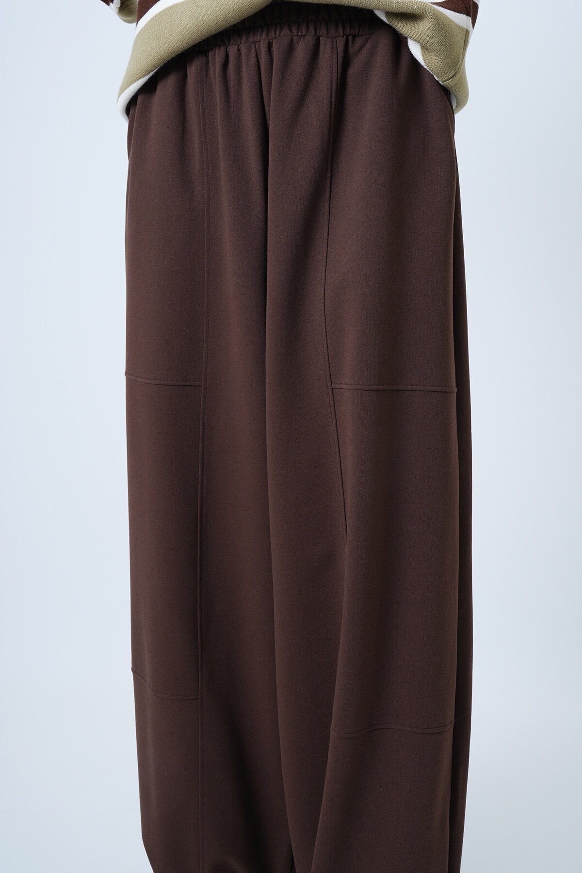 Çift Cepli Dikiş Detaylı Jogger Pantolon