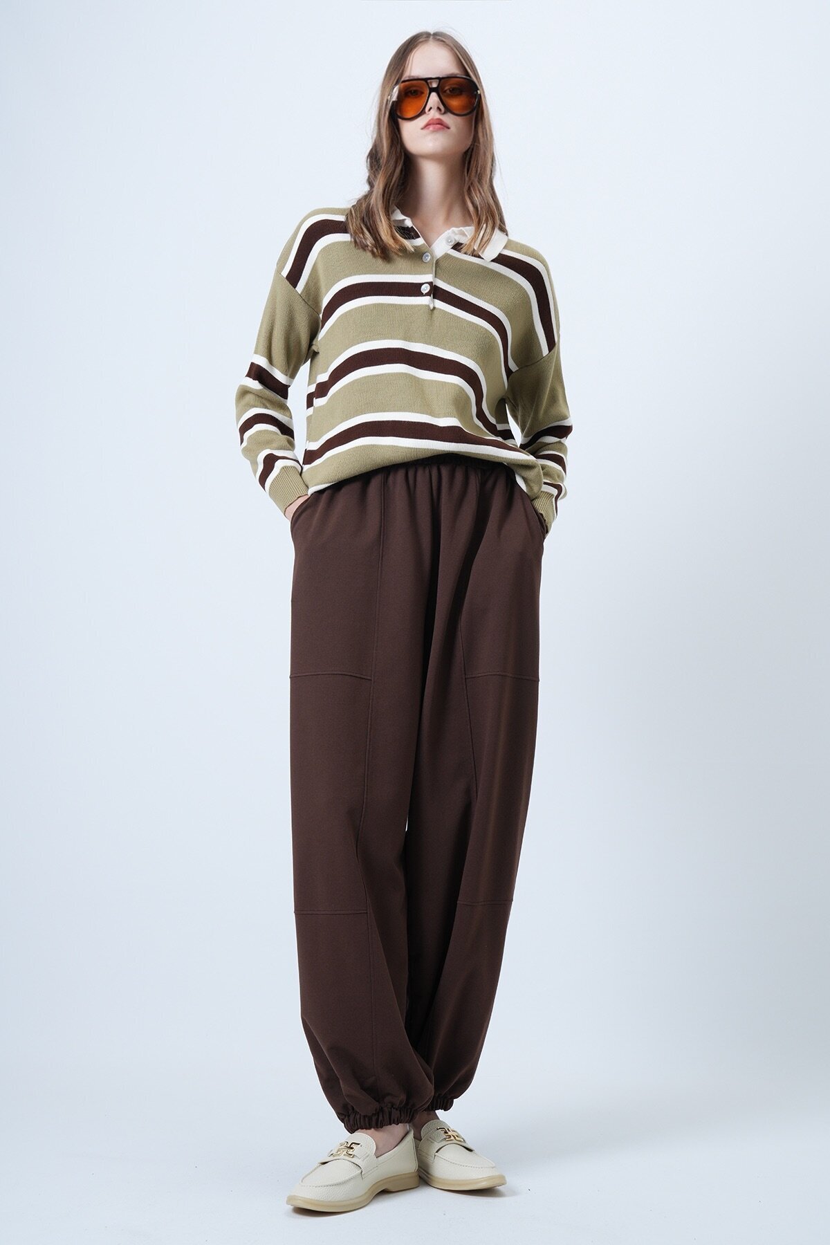 Çift Cepli Dikiş Detaylı Jogger Pantolon