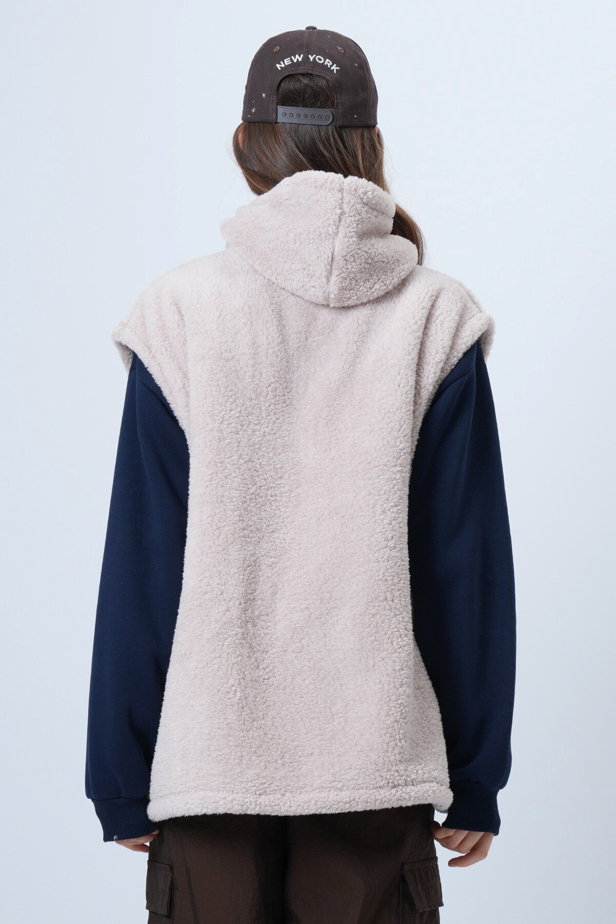 Çift Cepli Fermuar Kapamalı Peluş Yelek