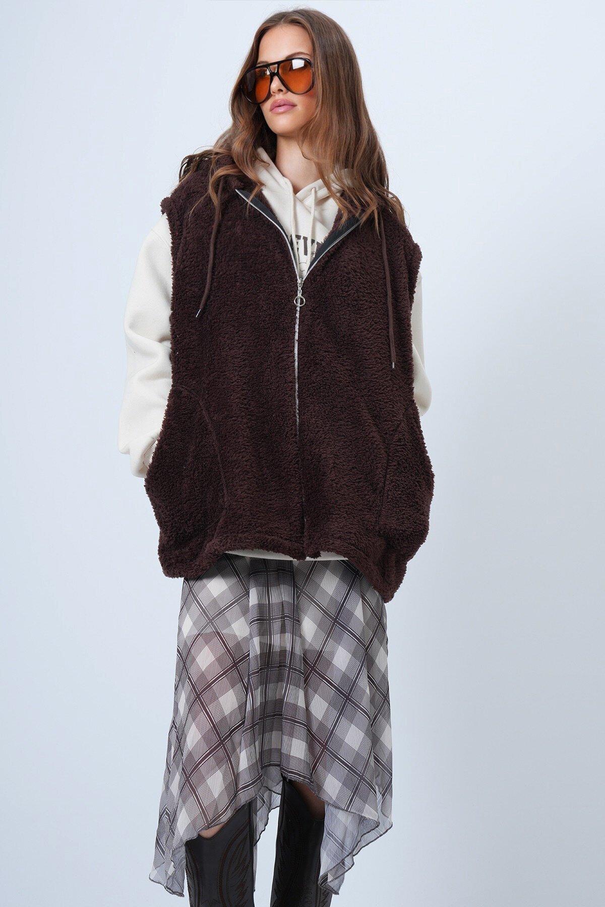 Çift Cepli Fermuar Kapamalı Peluş Yelek