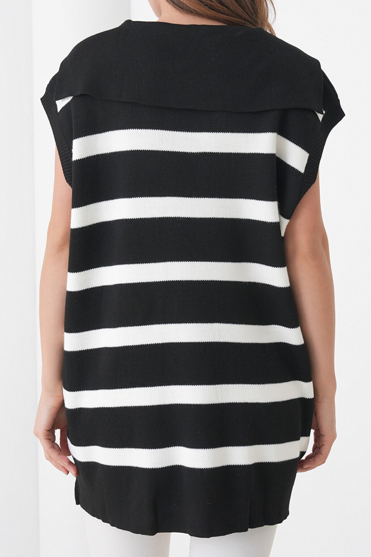 Çizgili Düşük Kol Polo Yaka Triko Süveter