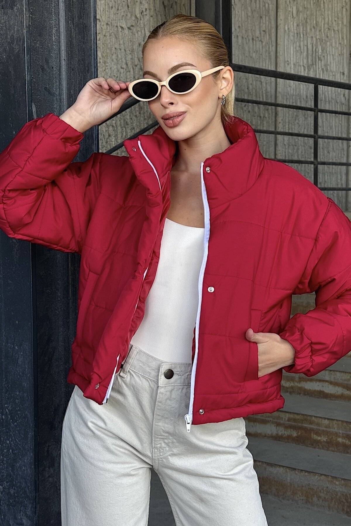 Fuşya Dik Yaka Çıt Çıt Ve Fermuar Kapamalı Şişme Astarlı Mont