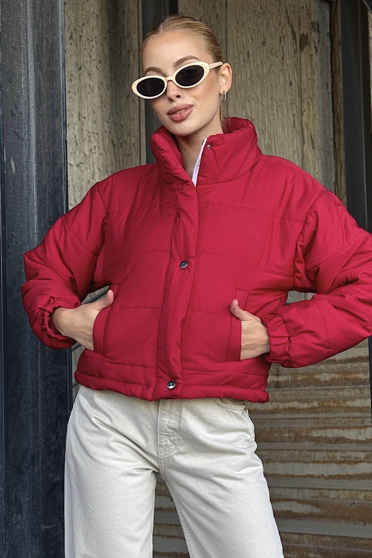 Fuşya Dik Yaka Çıt Çıt Ve Fermuar Kapamalı Şişme Astarlı Mont