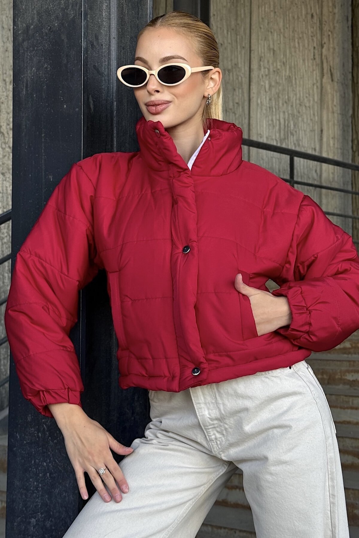 Fuşya Dik Yaka Çıt Çıt Ve Fermuar Kapamalı Şişme Astarlı Mont