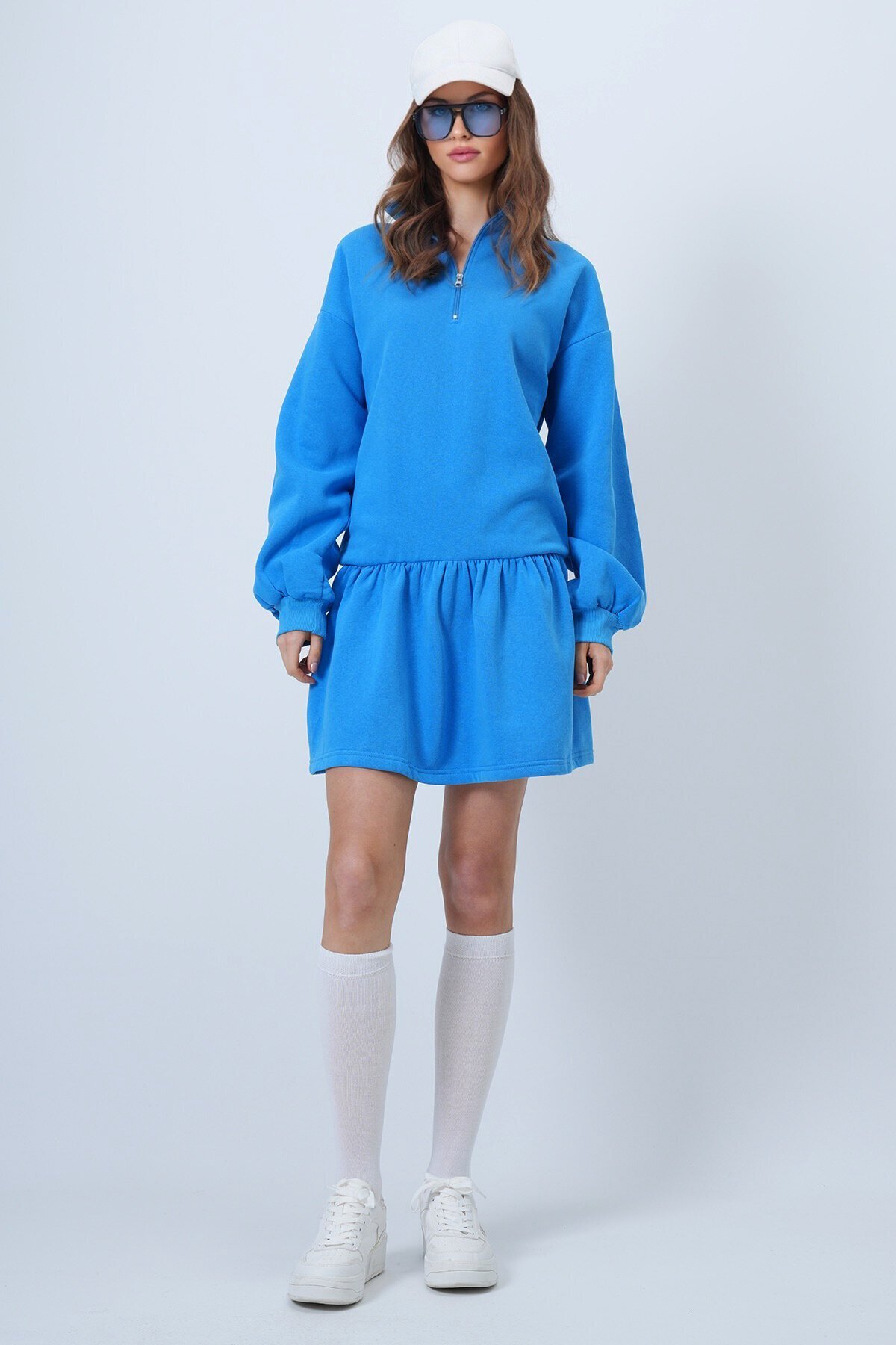 Dik Yaka Fermuarlı Sweat Elbise