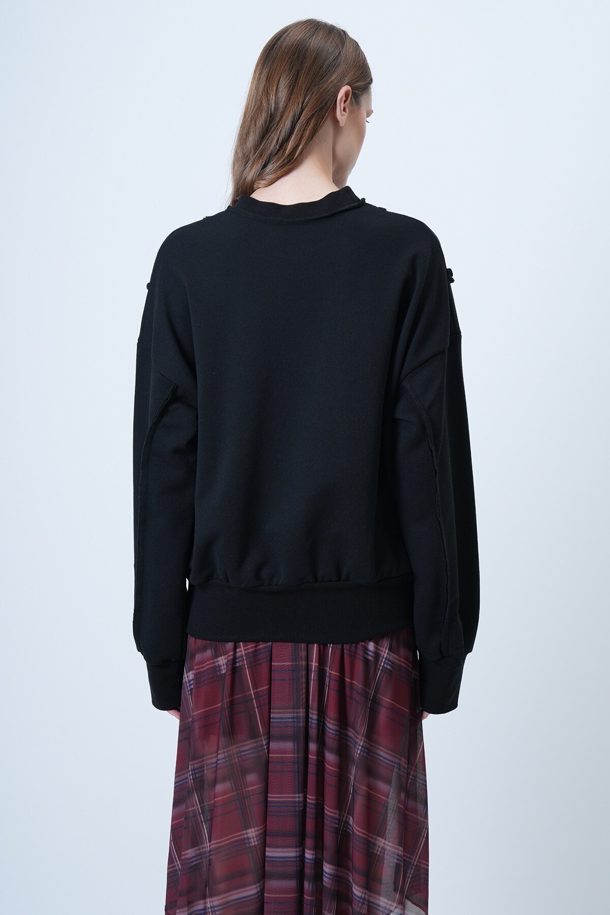 Dikiş Detaylı Oversize Tasarım Sweatshırt