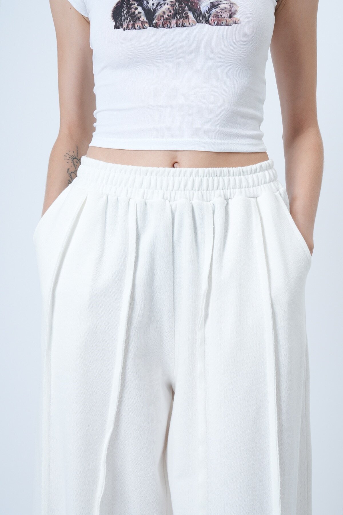 Dikiş Detaylı Paçası Lastikli Jogger Pantolon