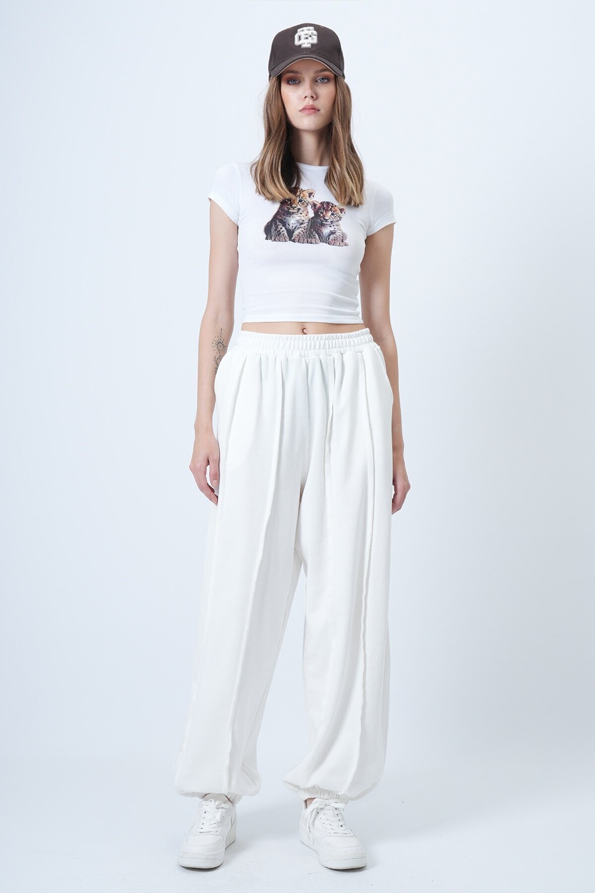 Dikiş Detaylı Paçası Lastikli Jogger Pantolon