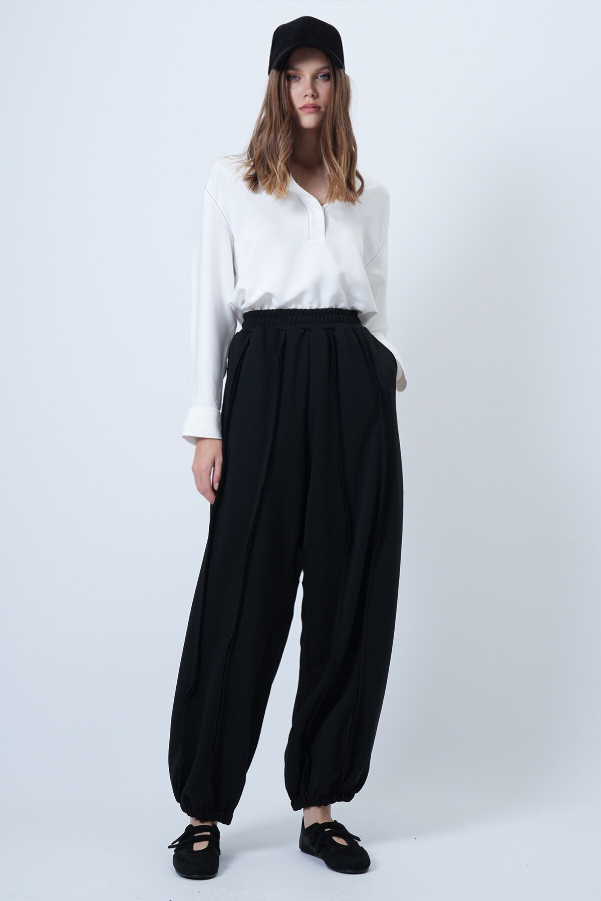 Dikiş Detaylı Paçası Lastikli Jogger Pantolon