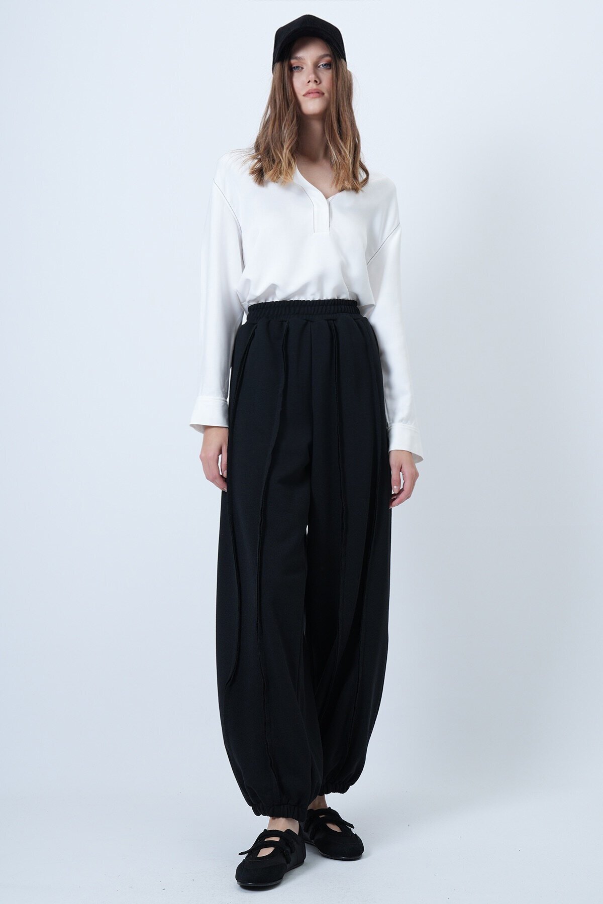 Dikiş Detaylı Paçası Lastikli Jogger Pantolon