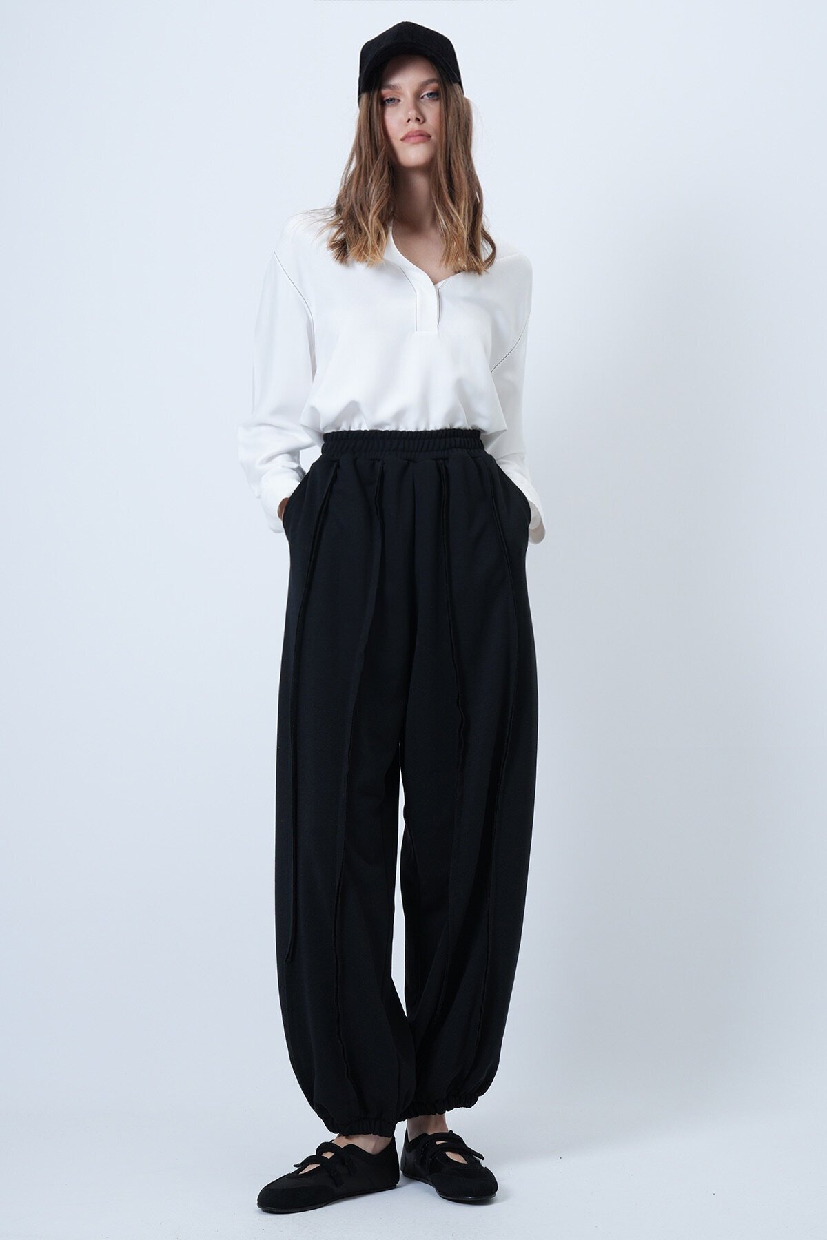 Dikiş Detaylı Paçası Lastikli Jogger Pantolon