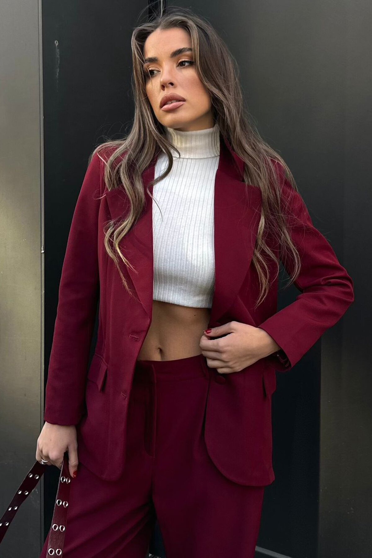 Düğme Kapamalı Vatkalı Cep Görünümlü Astarlı Blazer Ceket