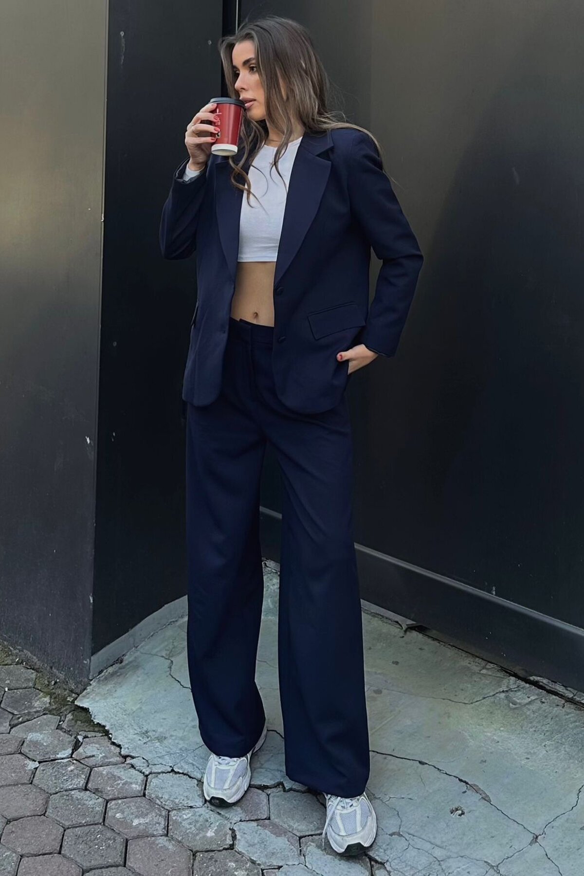 Düğme Kapamalı Vatkalı Cep Görünümlü Astarlı Blazer Ceket