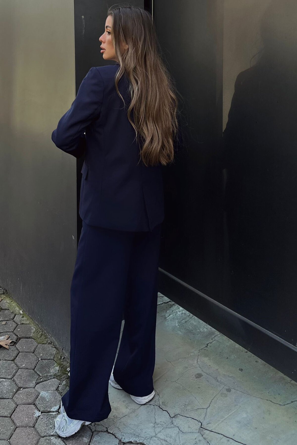 Düğme Kapamalı Vatkalı Cep Görünümlü Astarlı Blazer Ceket