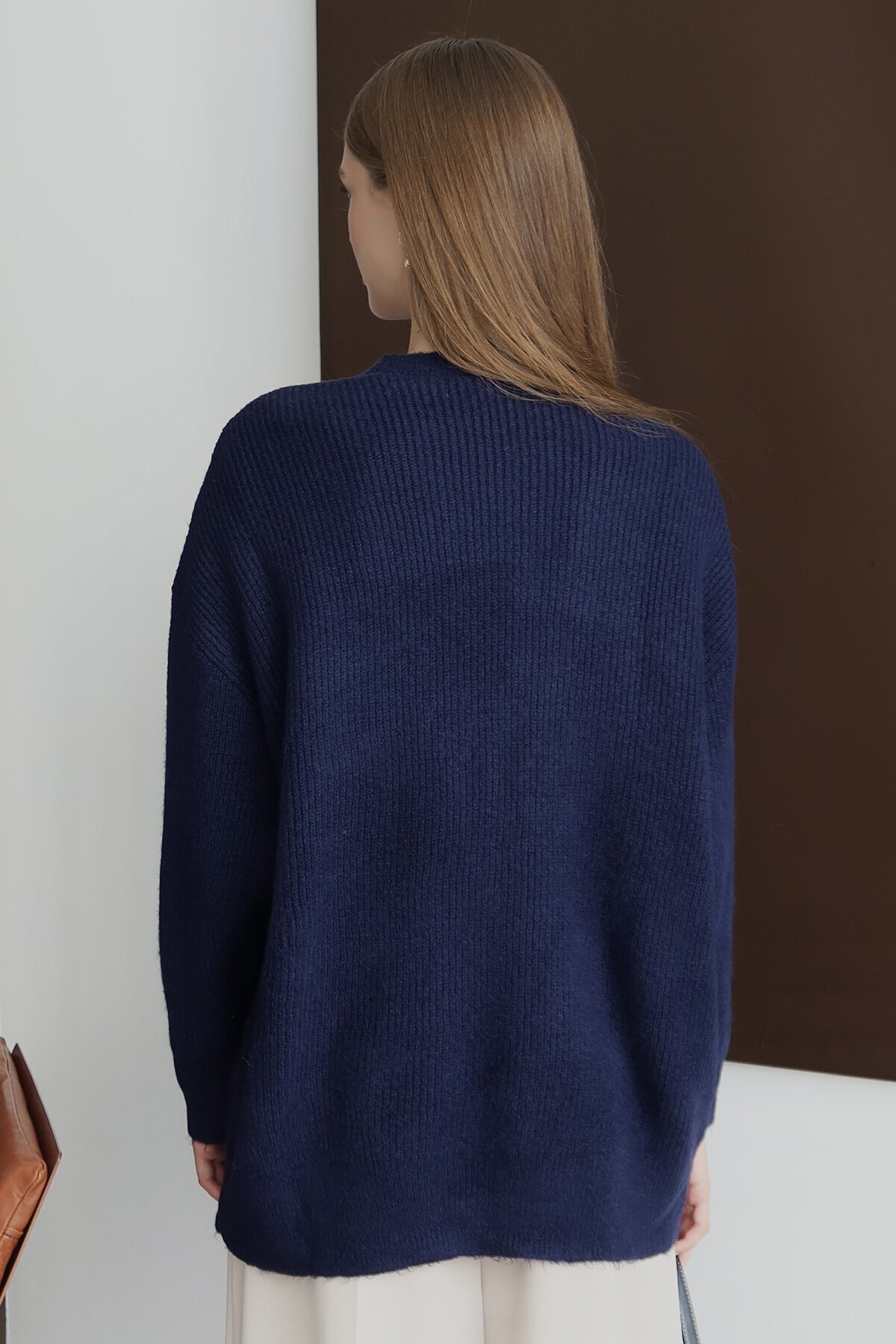 Düğme Kapamalı Fitilli Uzun Triko Hırka