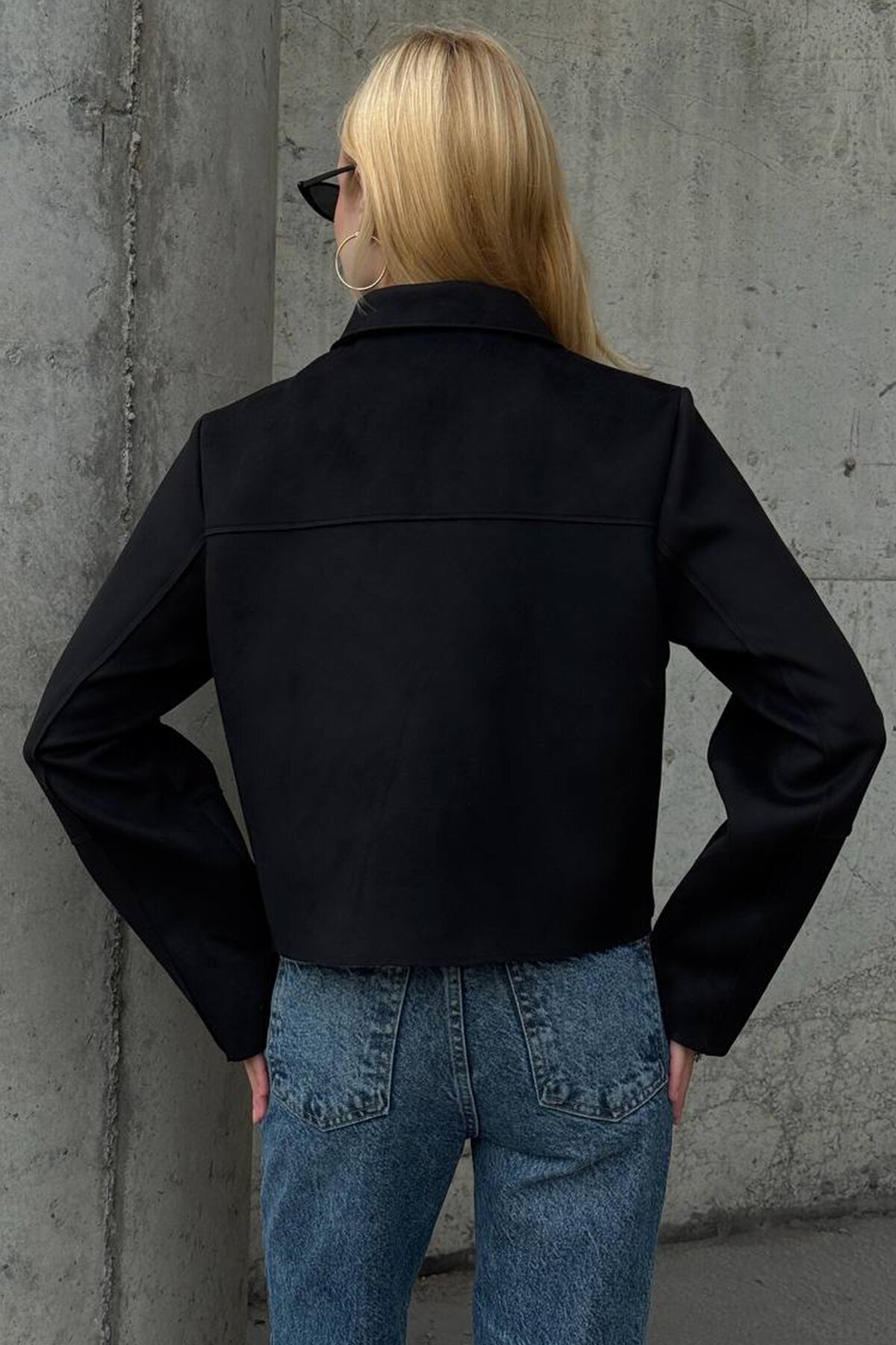 Düğmeli Cep Detaylı Süet Ceket