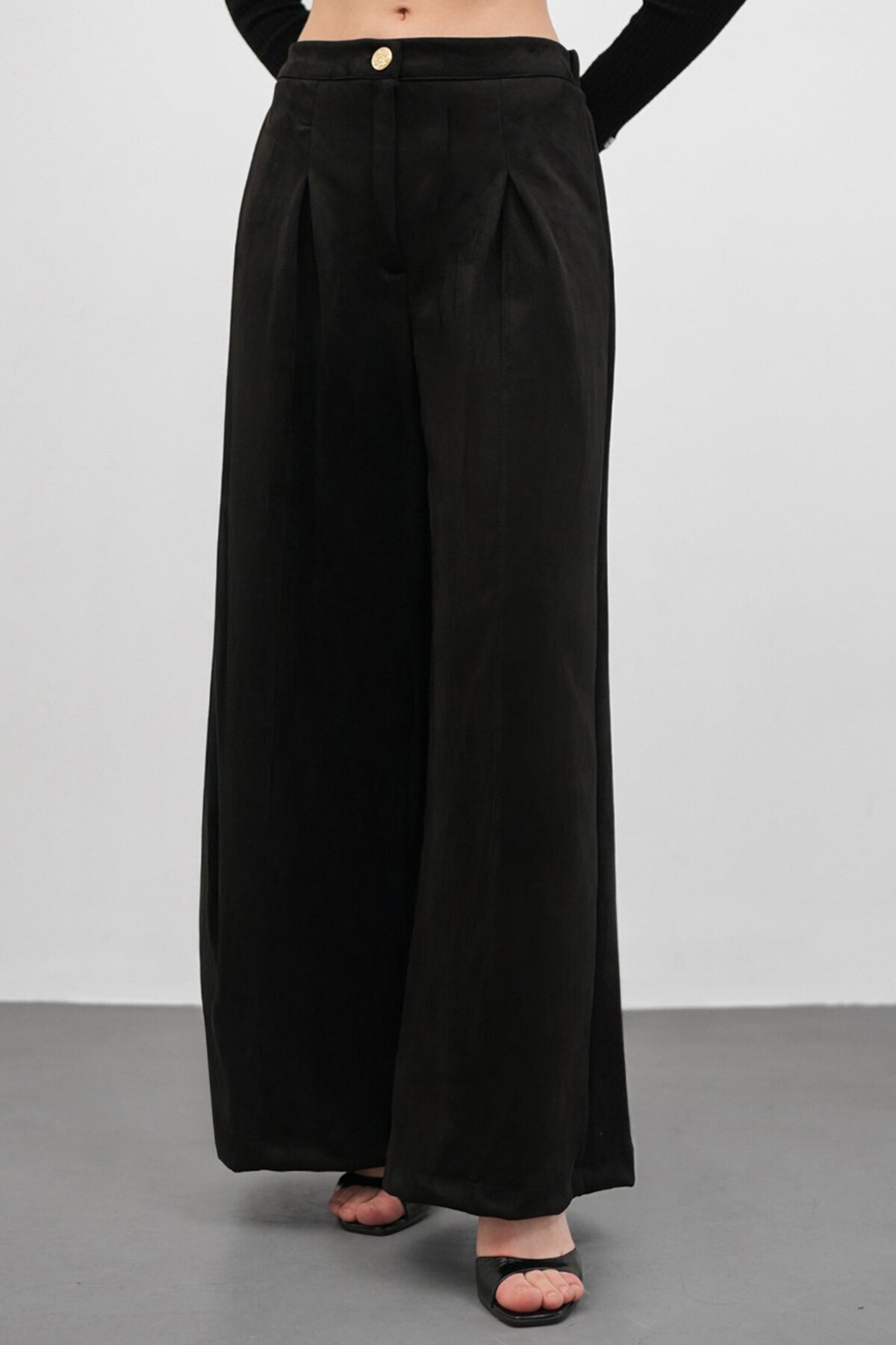 Düğmeli Pileli Palazzo Pantolon