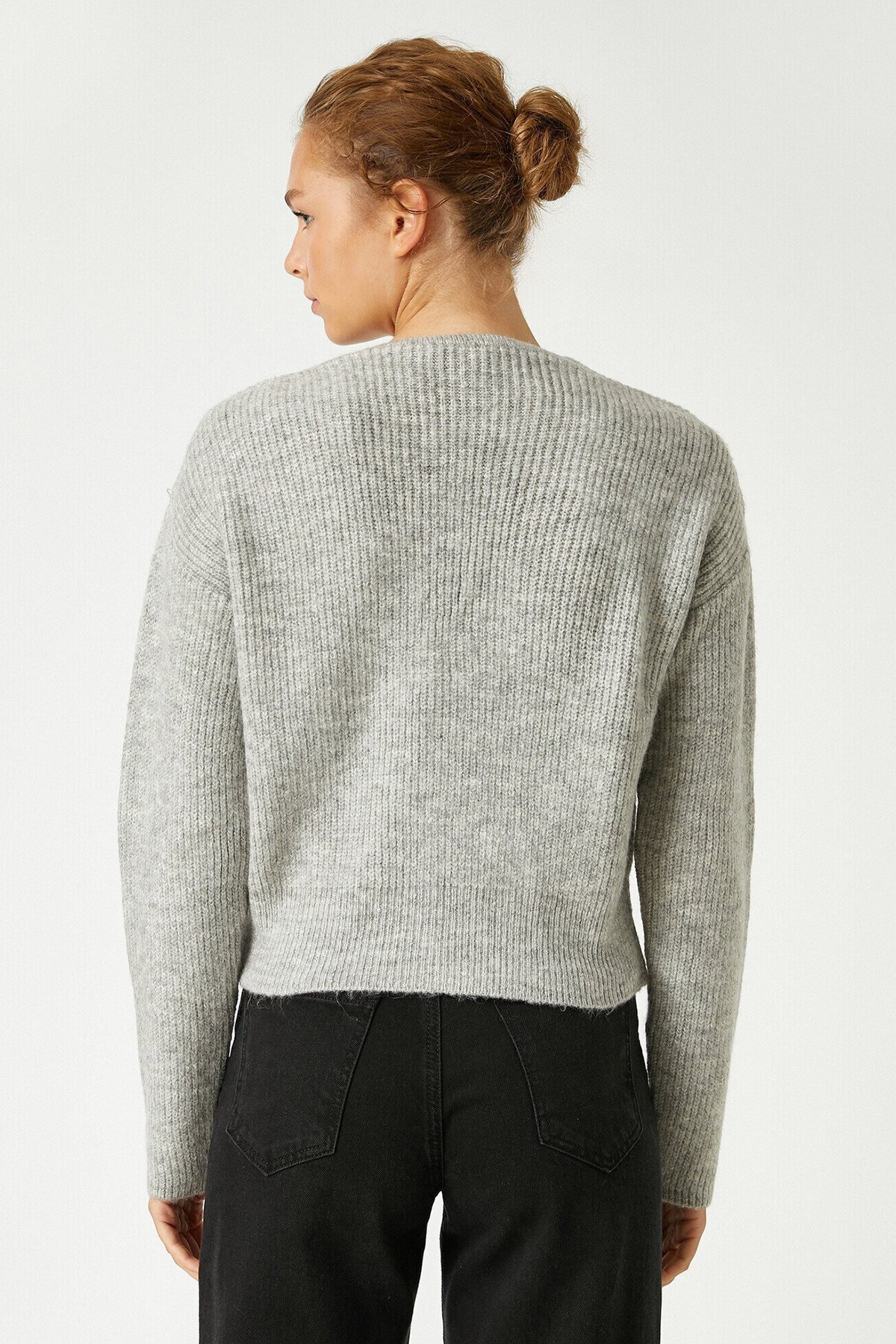 Düğmeli V Yaka Triko Hırka