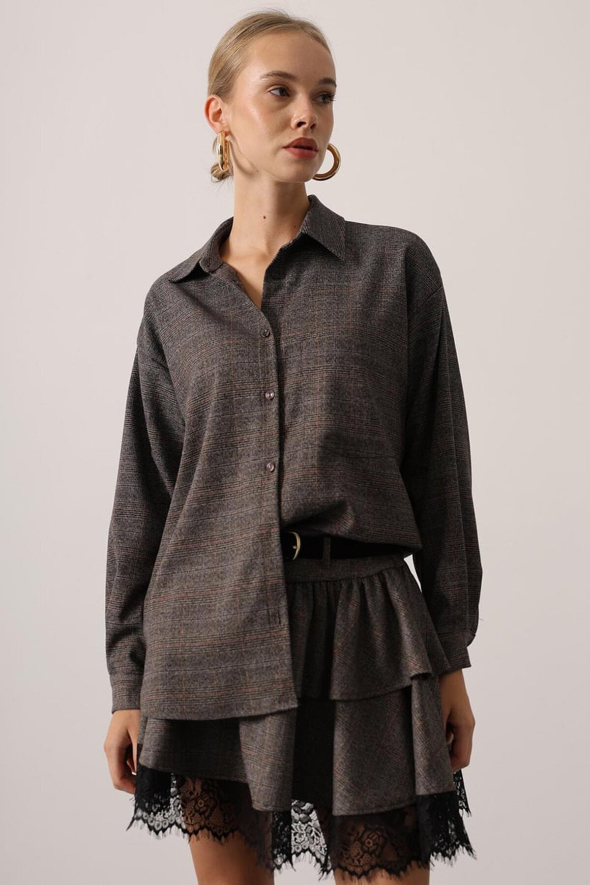 Ekose Desenli Düşük Omuz Oversize Gömlek