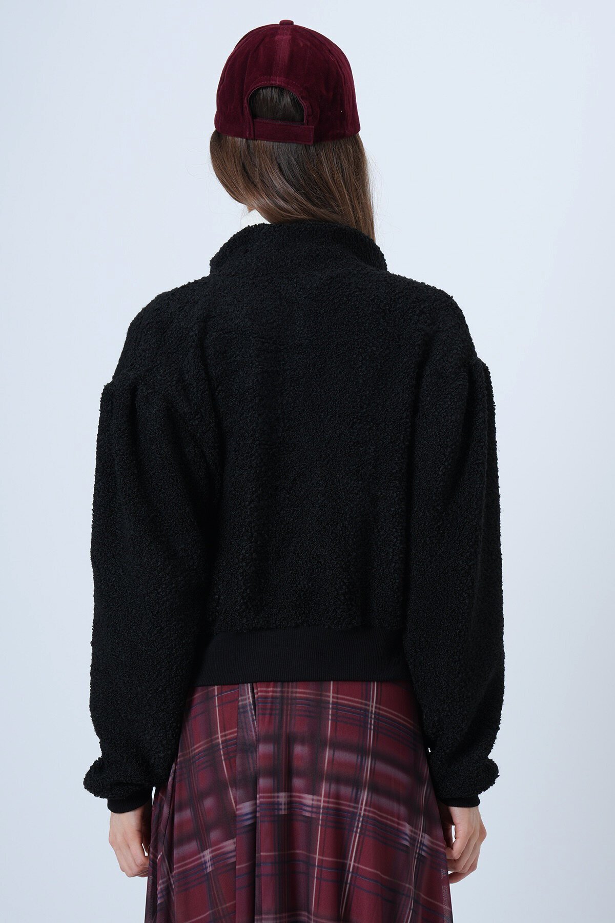 Fermuarlı Peluş Dokulu Kolu Ribanalı Ceket