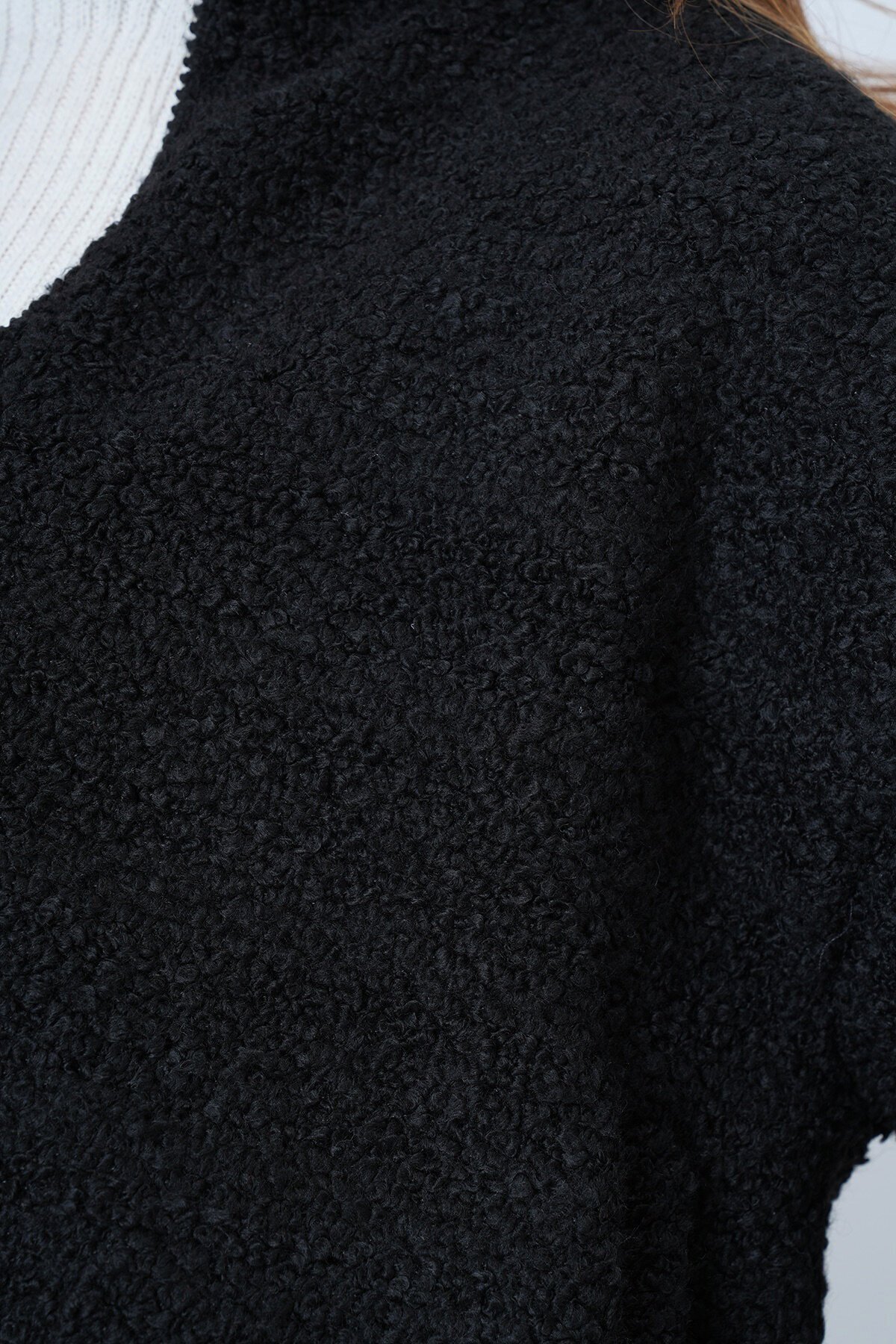 Fermuarlı Peluş Dokulu Kolu Ribanalı Ceket