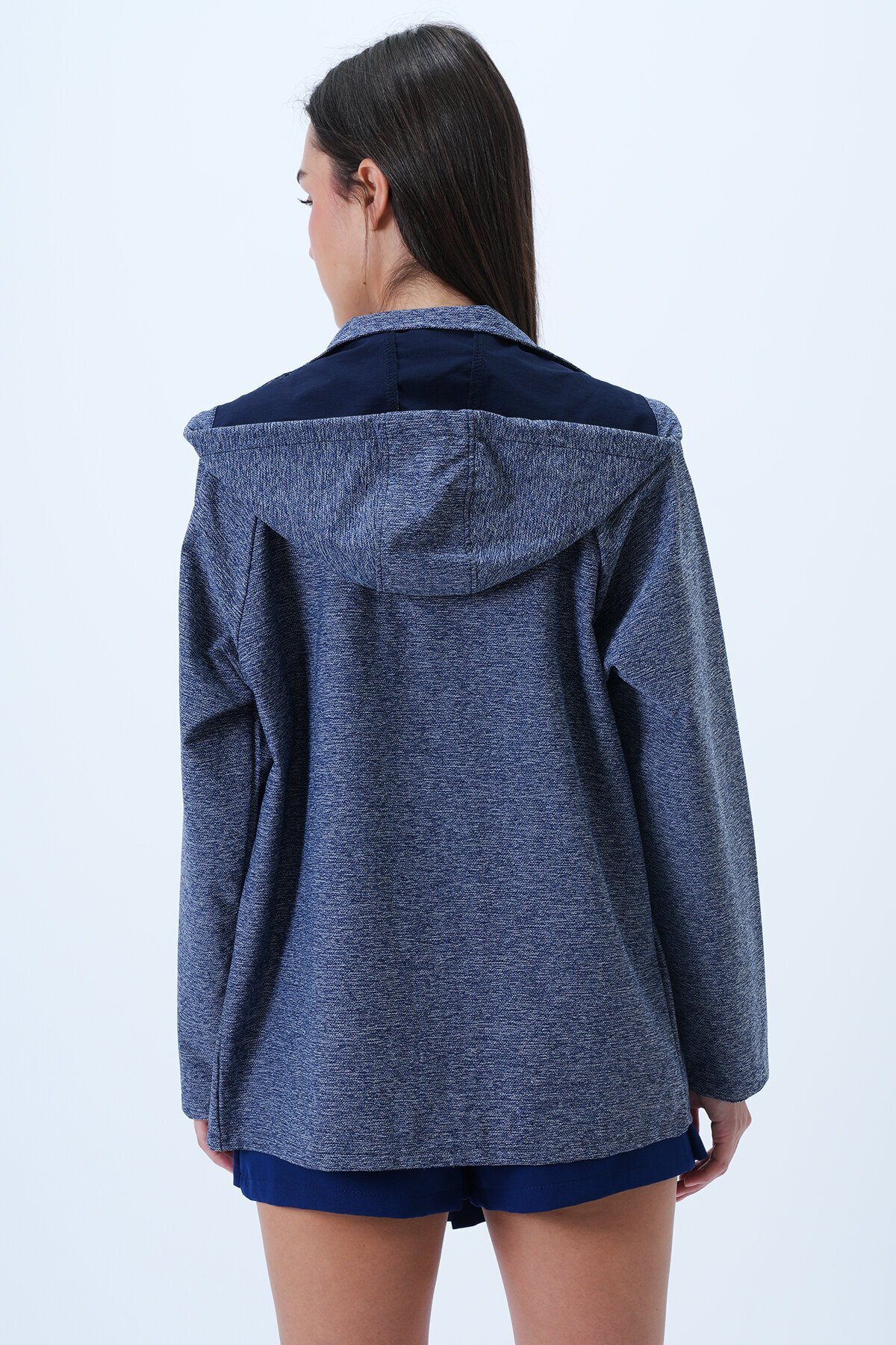 Fermuarve Çıtçıt Kapamalı Kapüşonlu Çift Cepli Ceket