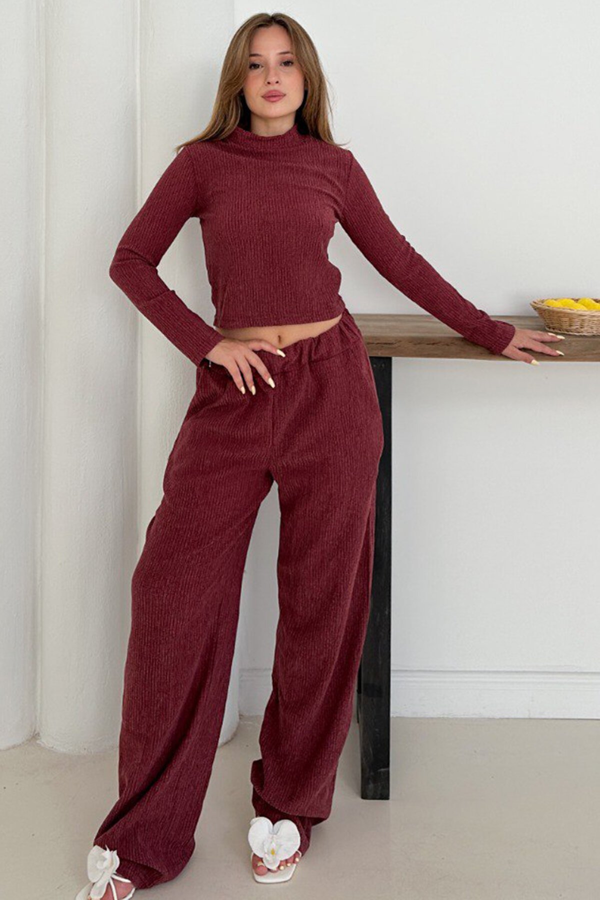 Geniş Kol Crop Bluz Ve Beli Lastikli Pantolon Fitilli Takım