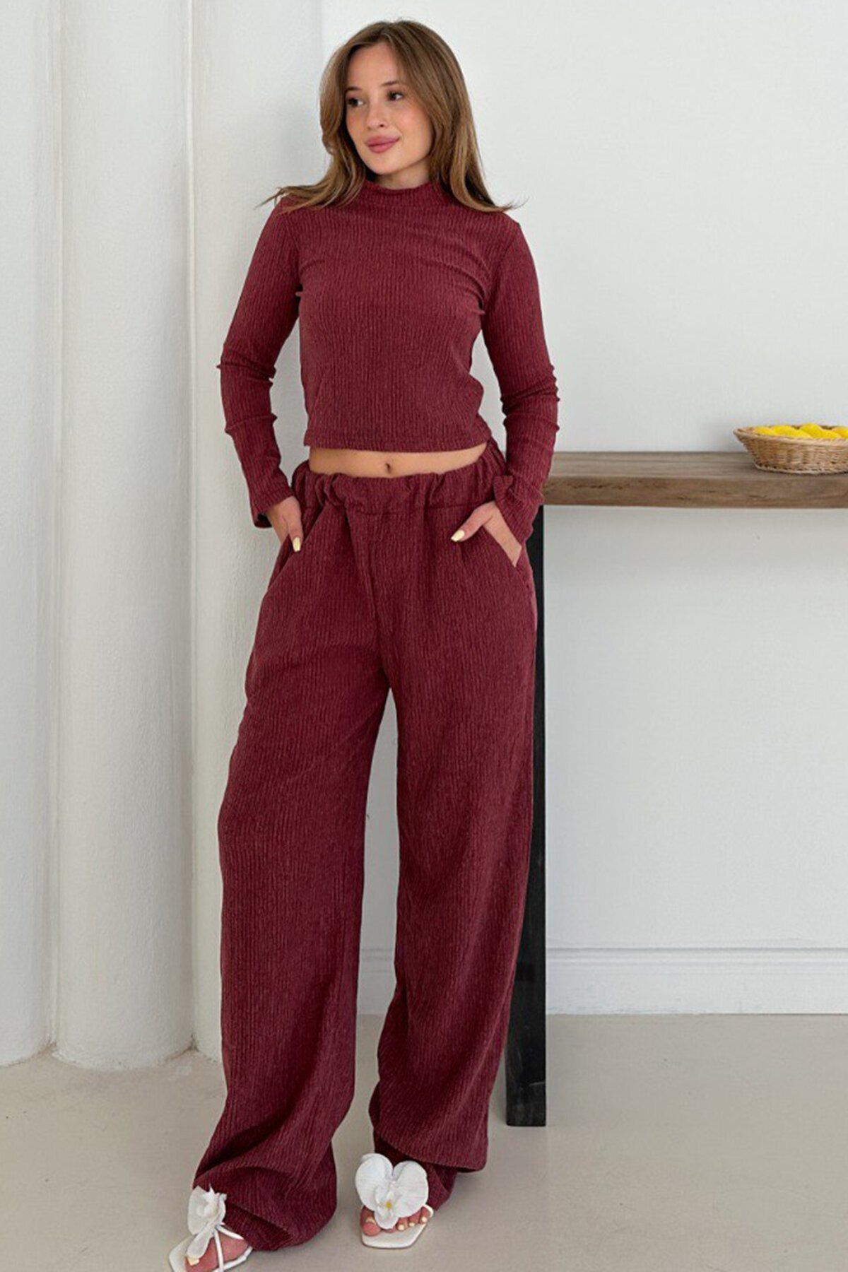 Geniş Kol Crop Bluz Ve Beli Lastikli Pantolon Fitilli Takım