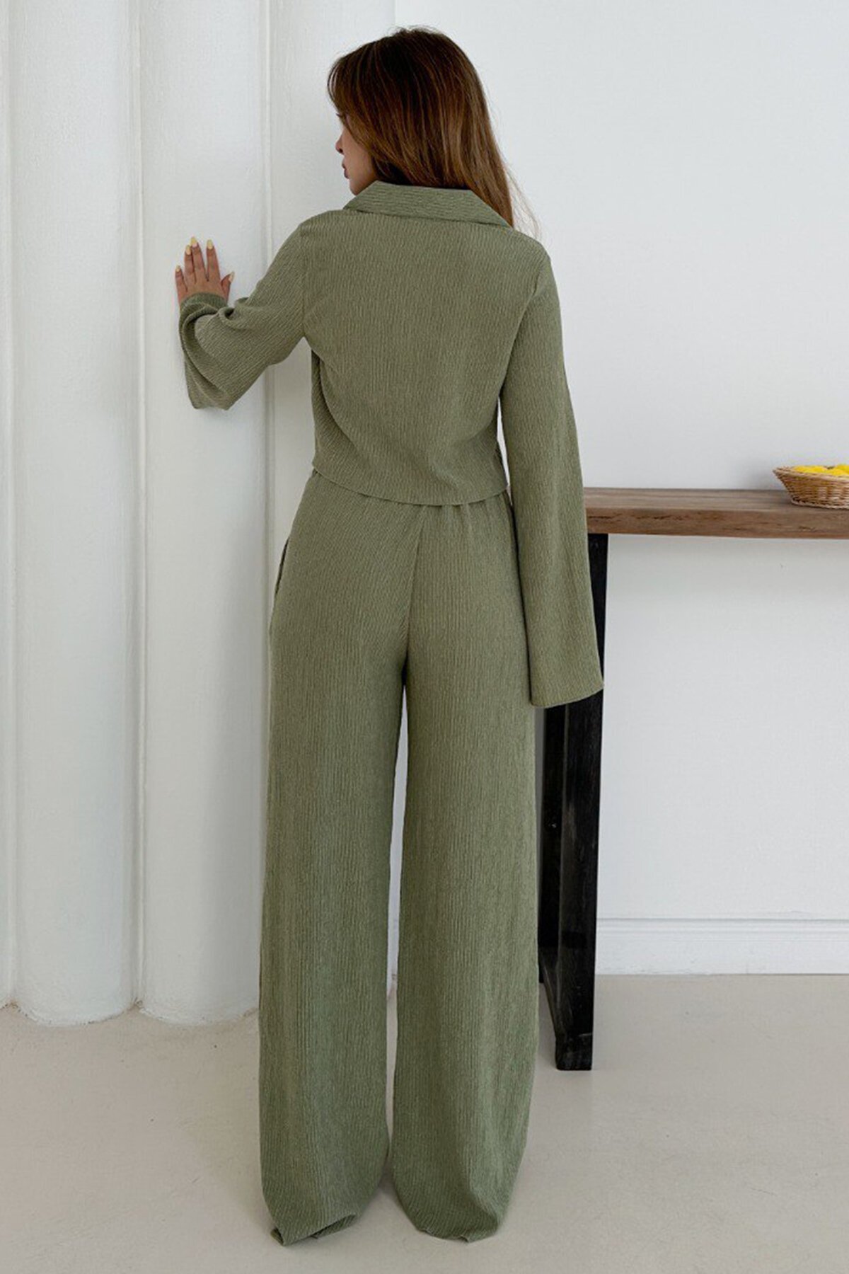 Geniş Kol Crop Gömlek Ve Beli Lastikli Pantolon Fitilli Takım