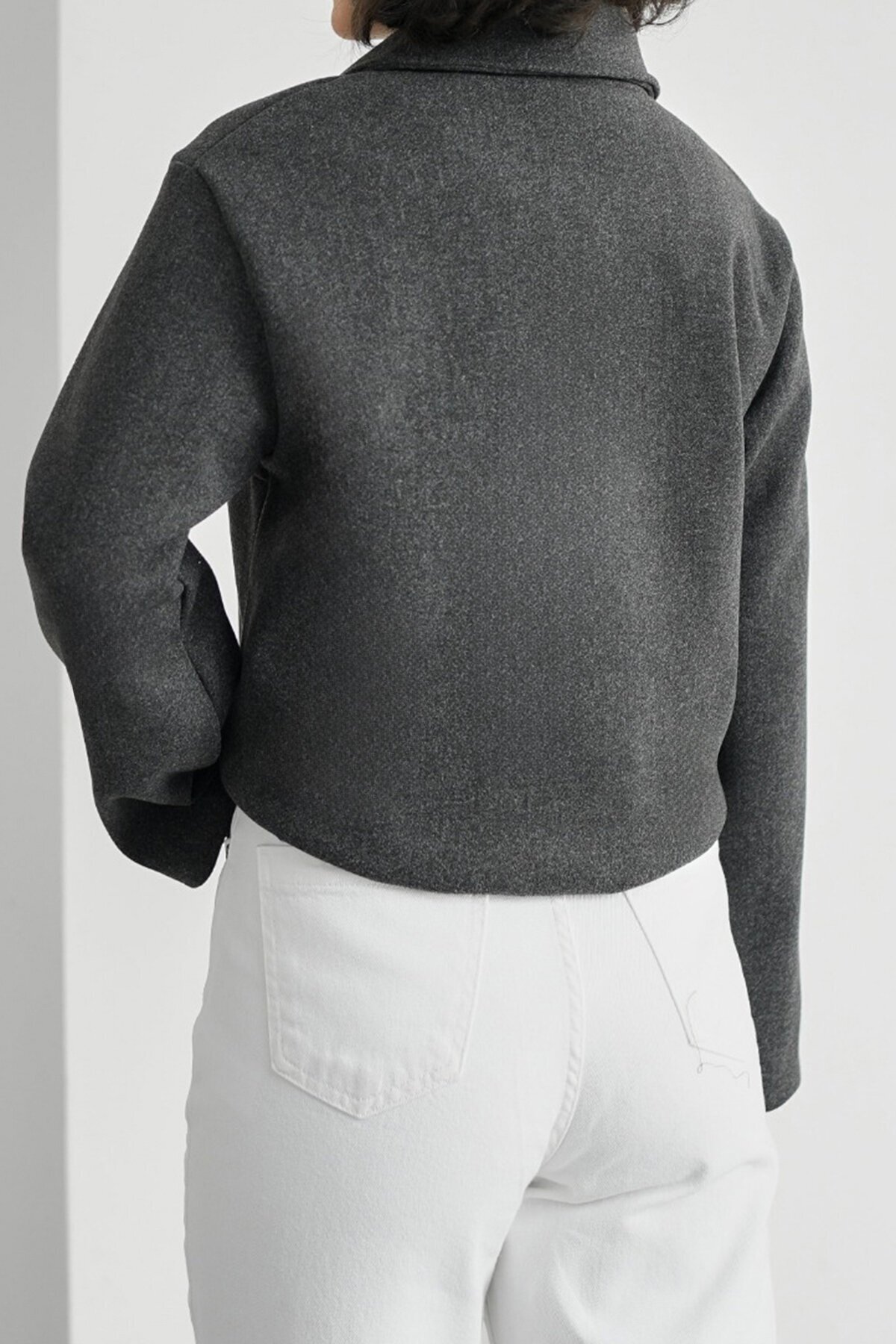 Gömlek Yaka Düğme Kapamalı Kısa Kaşe Astarlı Ceket