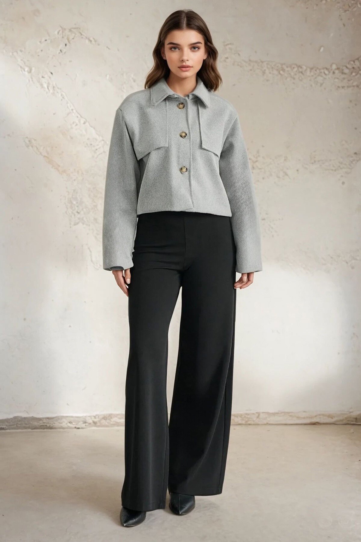 Gömlek Yaka Düğme Kapamalı Kısa Kaşe Astarlı Ceket