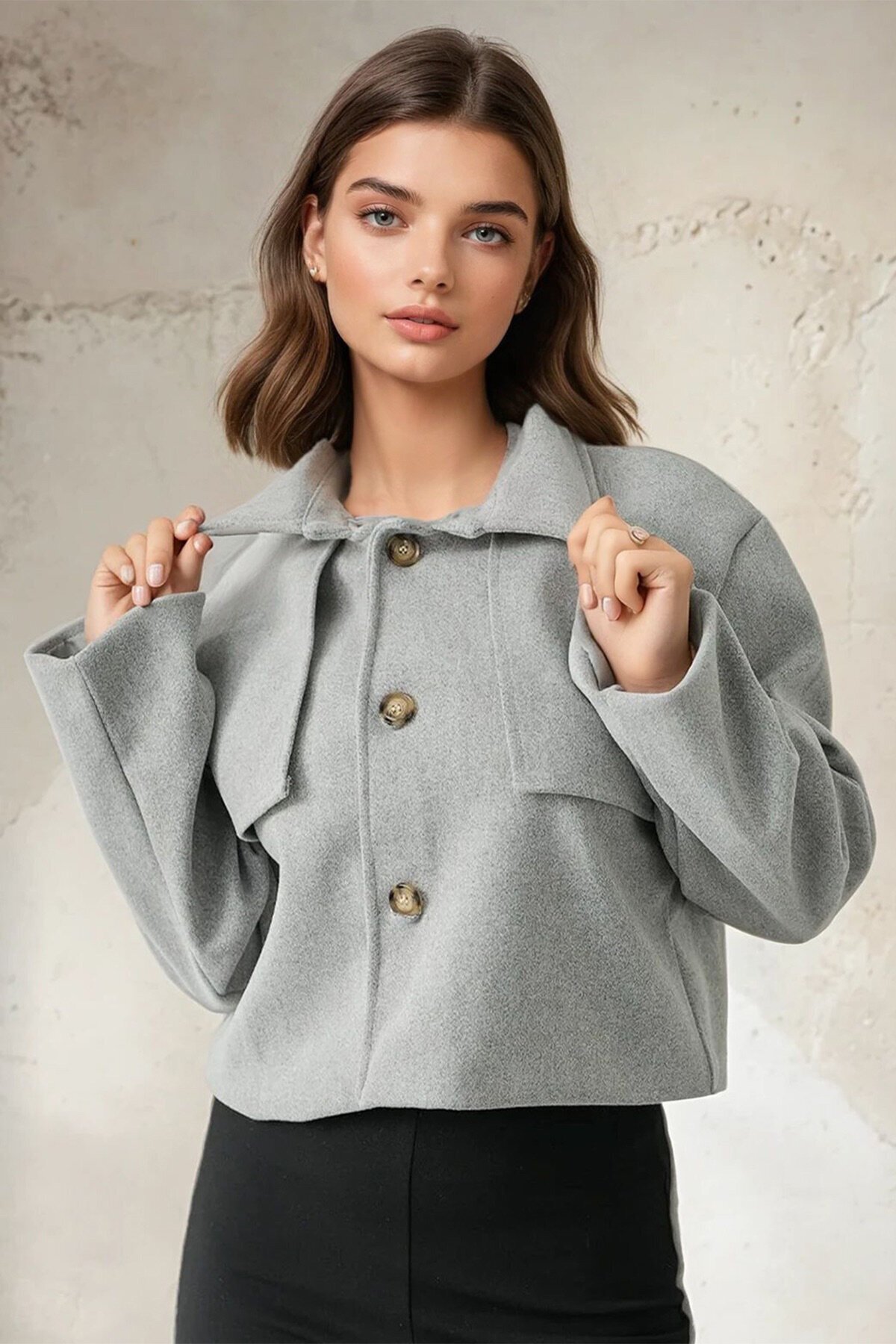 Gömlek Yaka Düğme Kapamalı Kısa Kaşe Astarlı Ceket