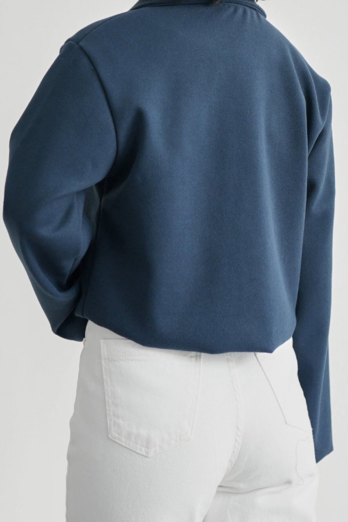 Gömlek Yaka Düğme Kapamalı Kısa Kaşe Astarlı Ceket