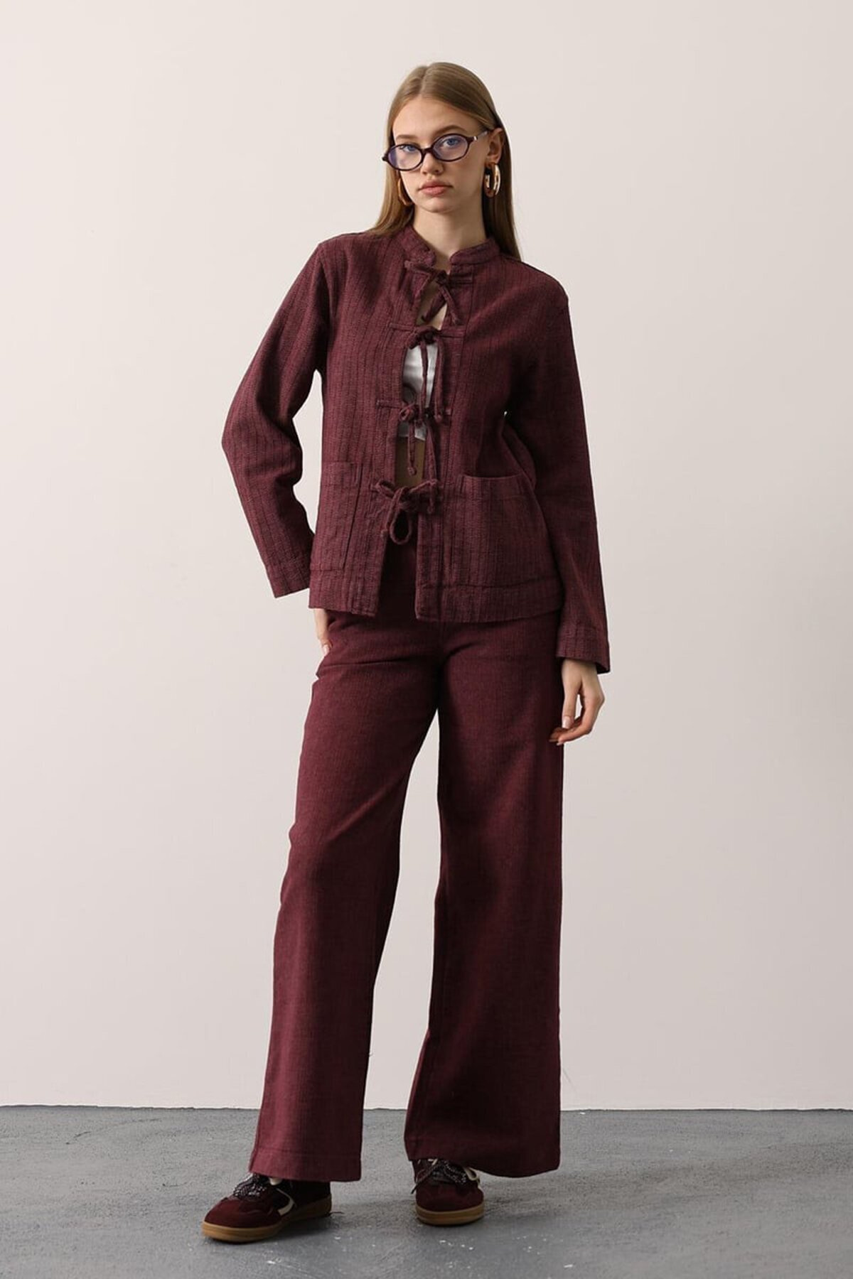 Hakim Yaka Bağcıklı Bluz Ve Beli Lastikli Pantolon Takım