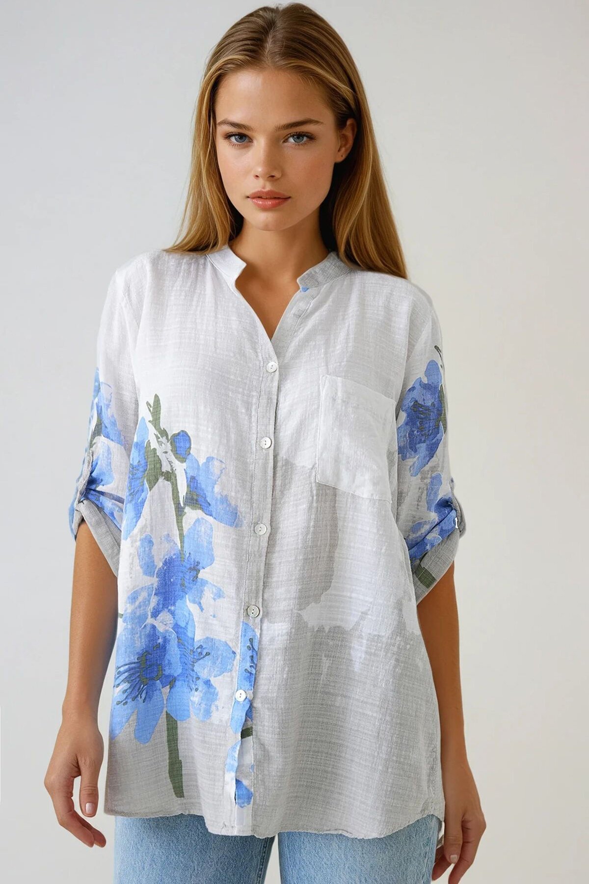 Hakim Yaka Çiçek Desenli Keten Gömlek