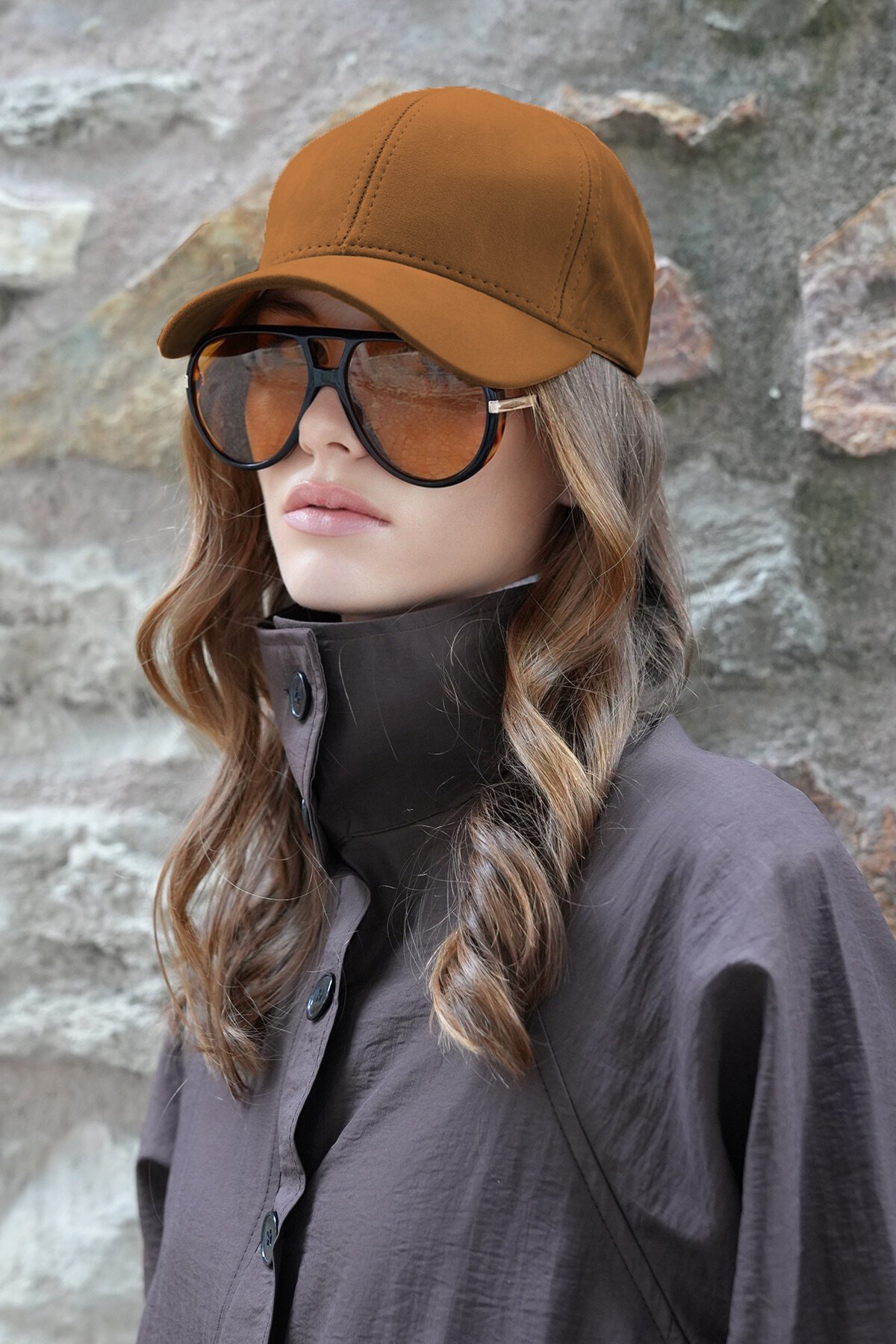 Kadife Dokulu Kavisli Siperlik Ayarlanabilir Şapka