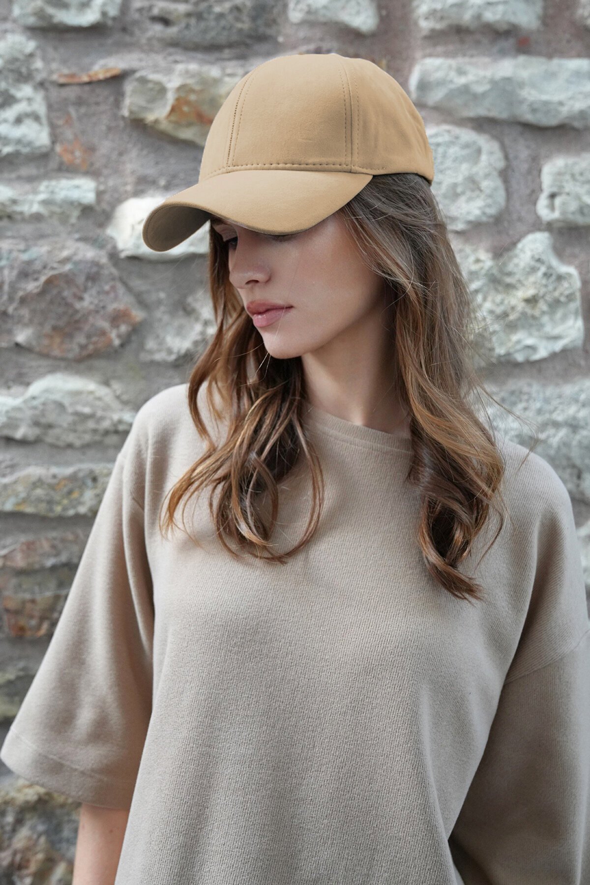 Kadife Dokulu Kavisli Siperlik Ayarlanabilir Şapka