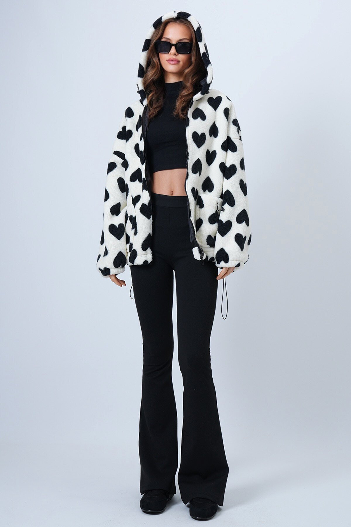 Kalpli Dik Yaka İçi Astarlı Cepli Oversize Peluş Mont